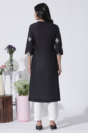 Black Cotton Flax Embroidered Kurta And Pants Set - Image 4
