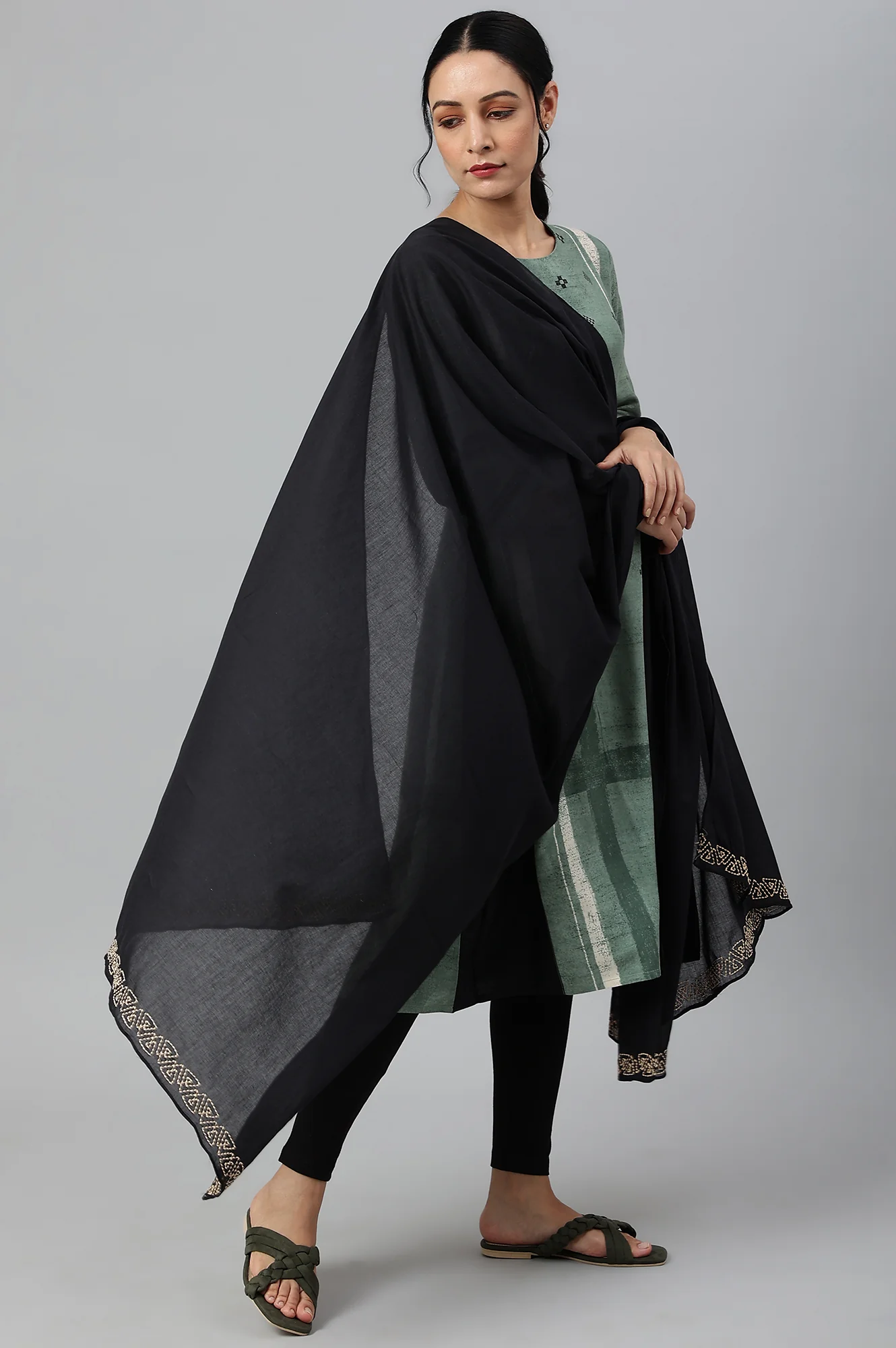 Black Embroidered And Patti Detail Dupatta - Image 3
