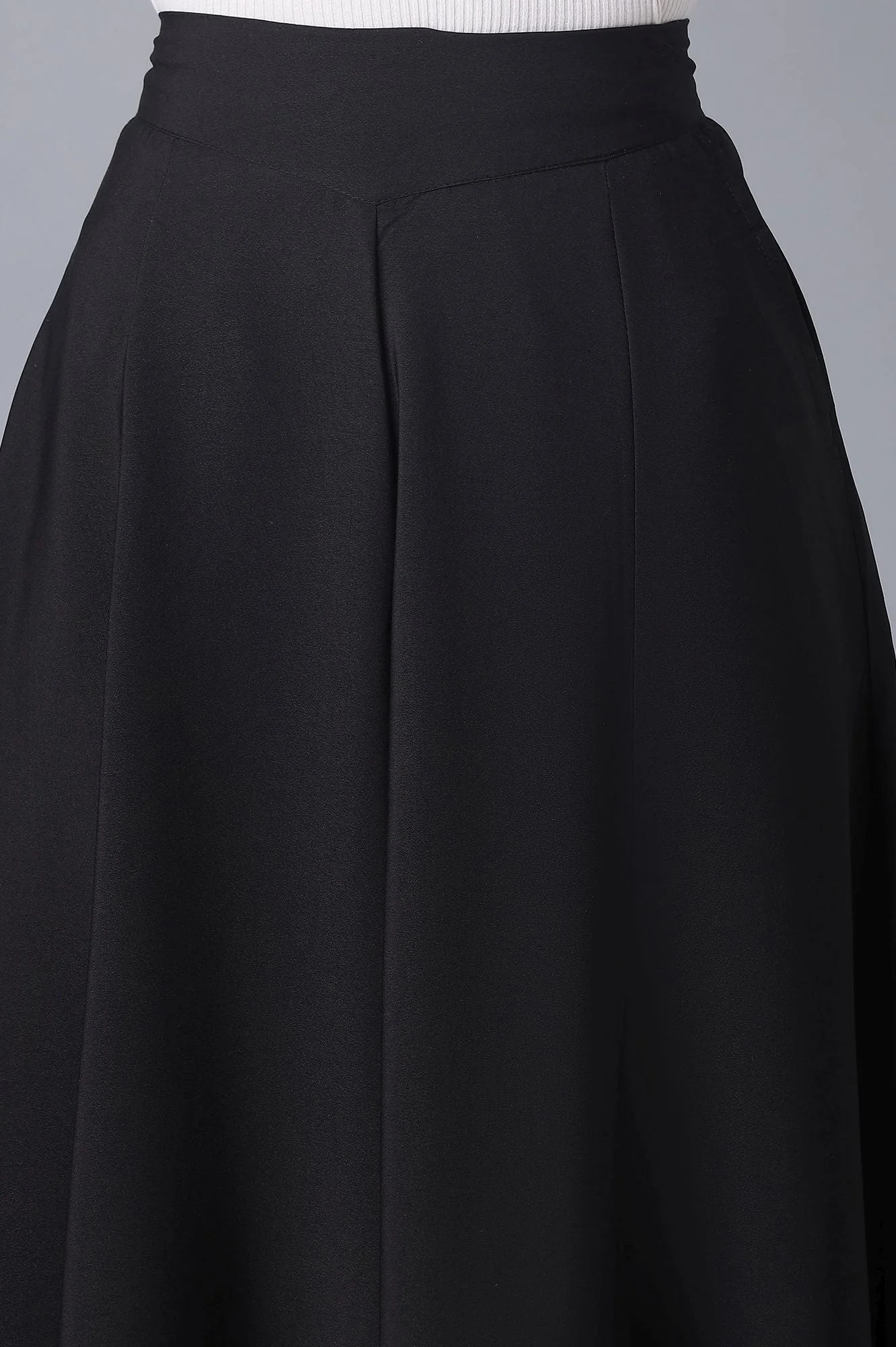 Elleven Women's Black Solid Flared Woven Palazzo With Elasticated Waist - Image 6