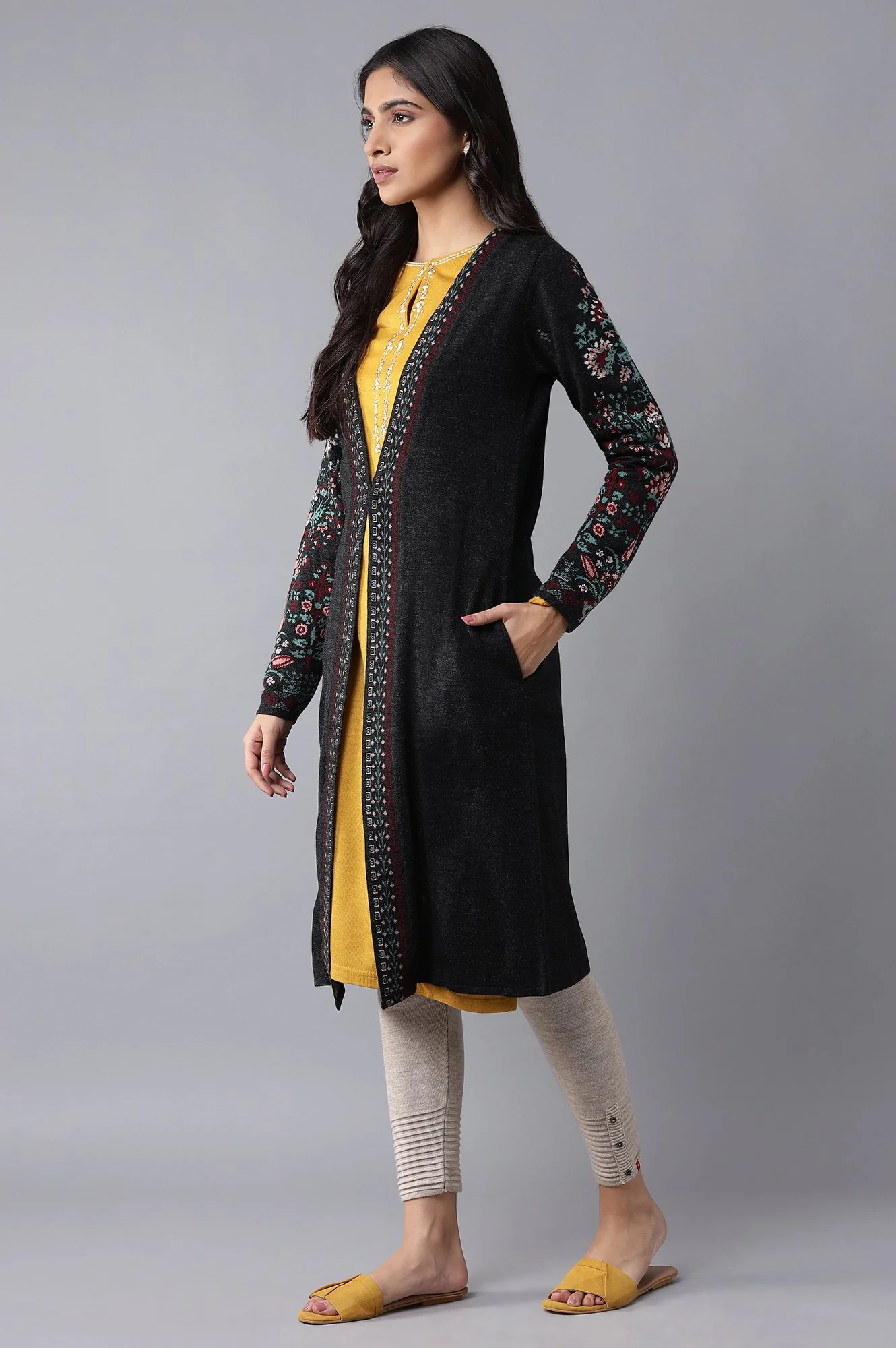 Black Front Open Cardigan - Image 3