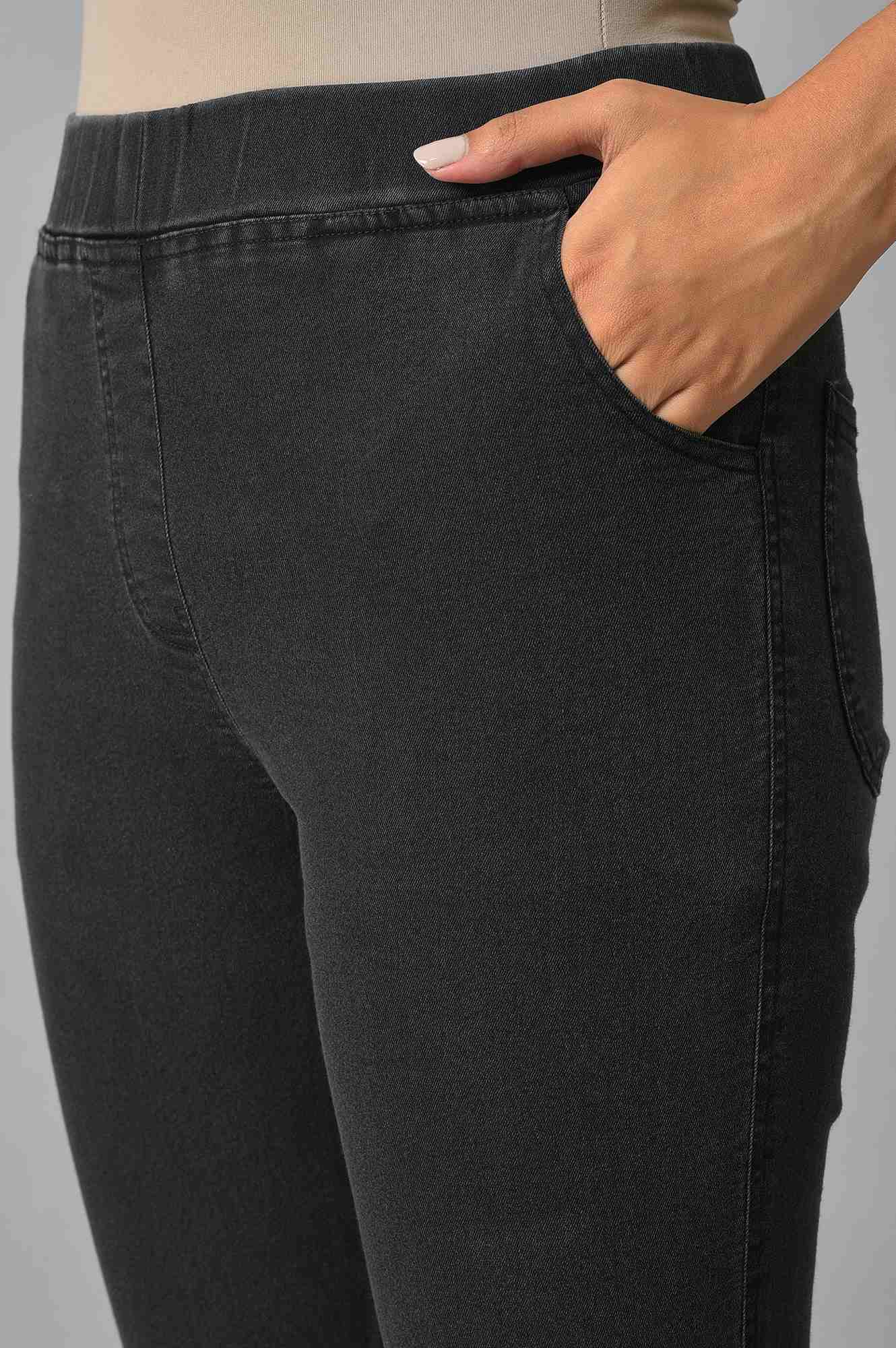 Elleven Women's Black Solid Skinny Fit Denim Jeggings With Pintuck Detail - Image 7