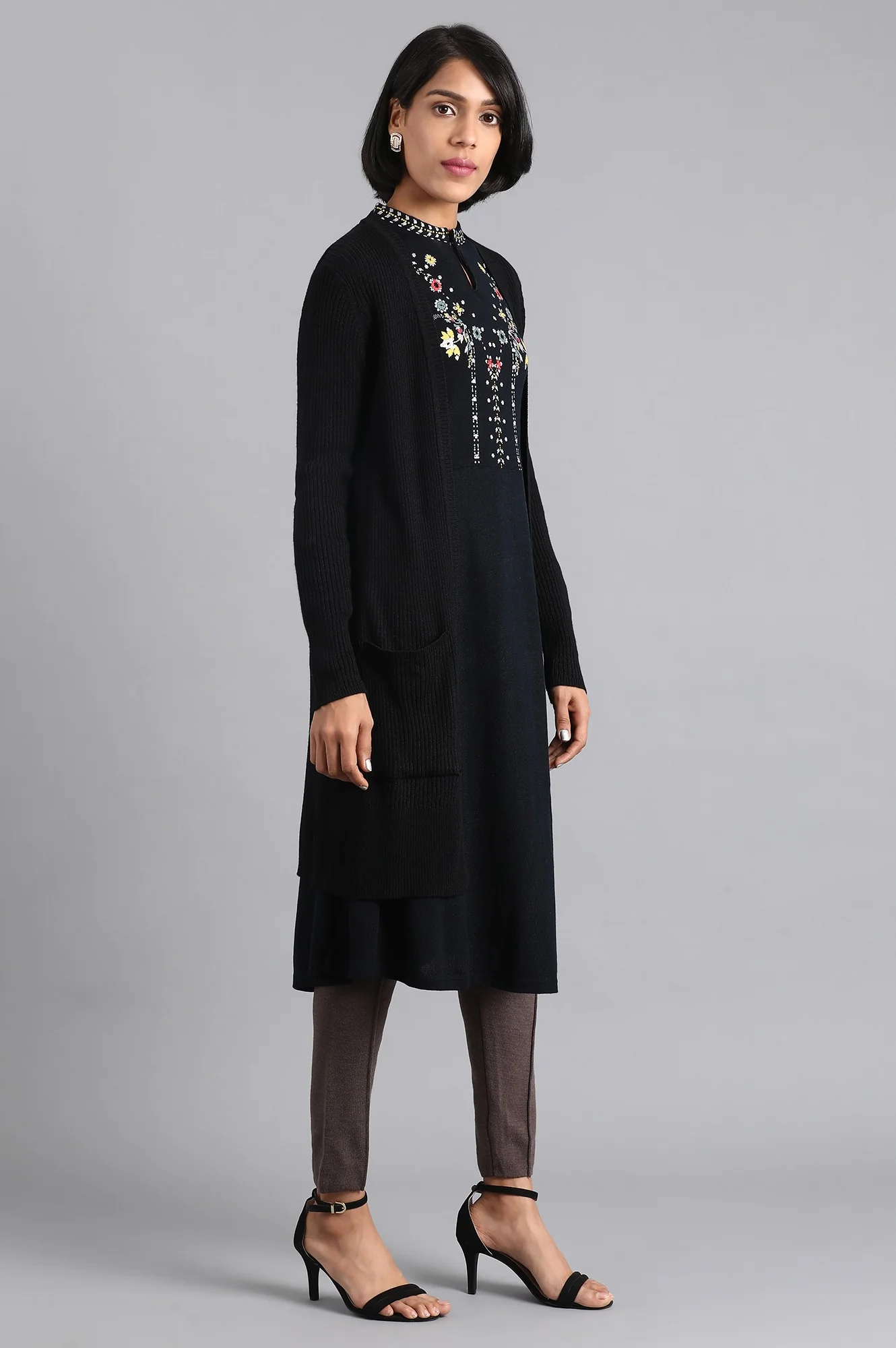 Black Ribbed Cardigan - Image 4