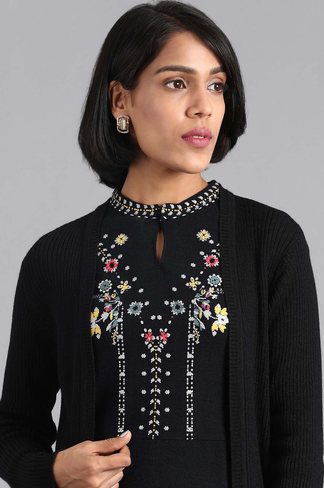 Black Ribbed Cardigan - Image 5