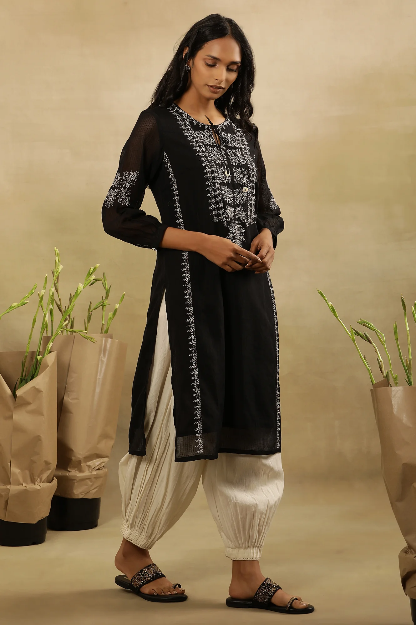 Black  Tepchi  Kota Layered Kurta - Image 5