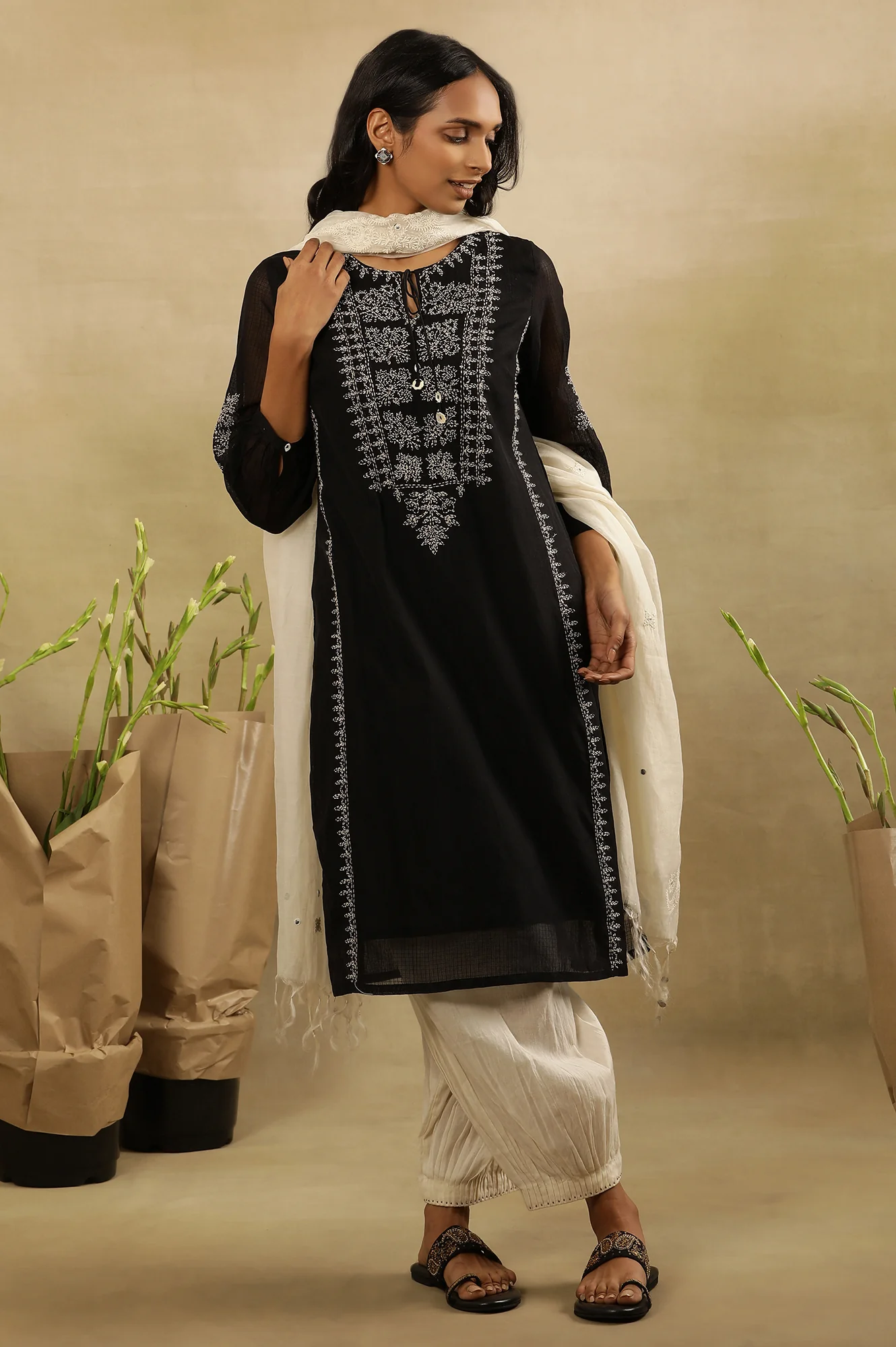 Black  Tepchi  Kota Layered Kurta - Image 6