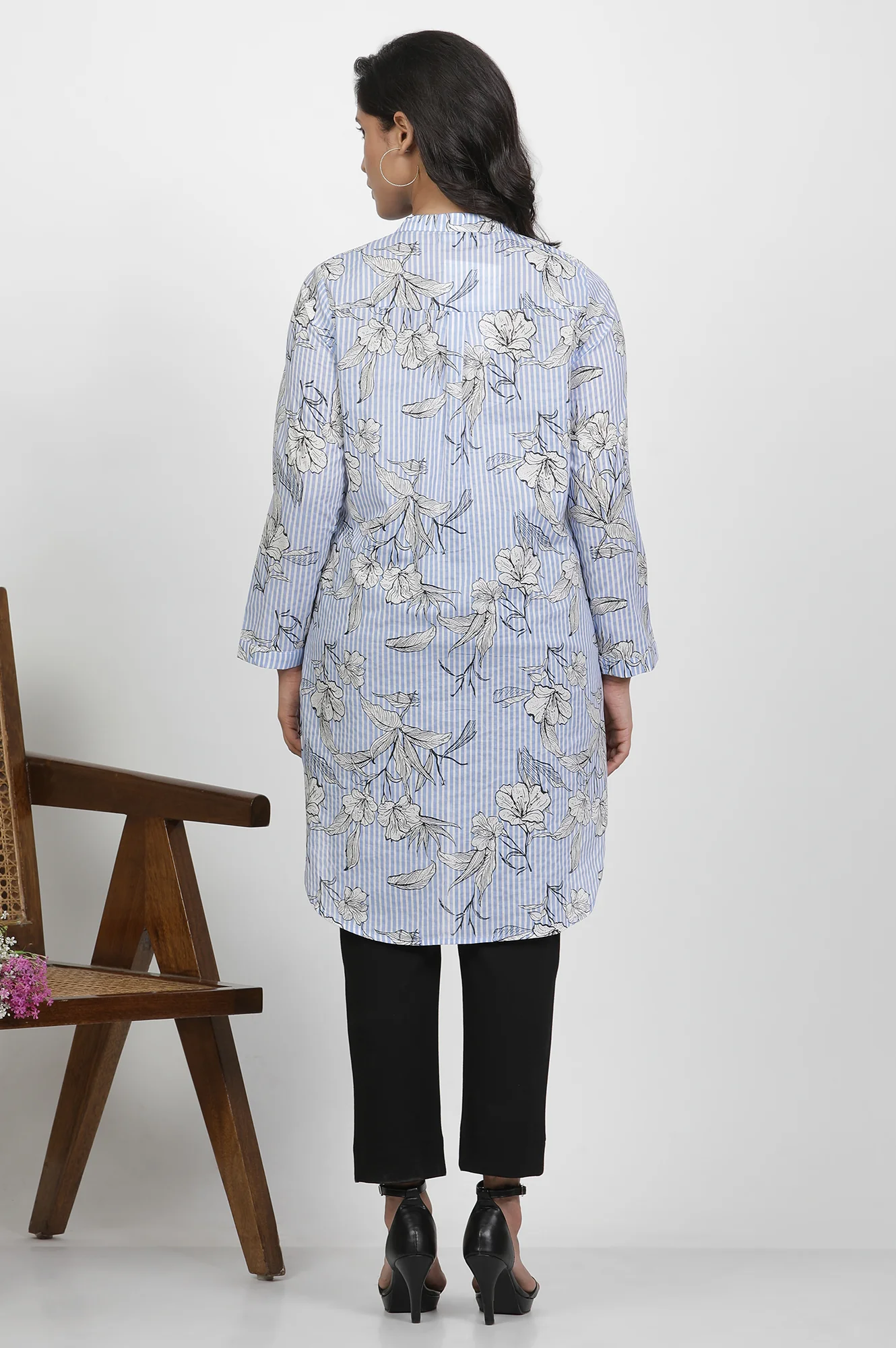 Blue And White Stripe Shirt With Floral Print - Image 4