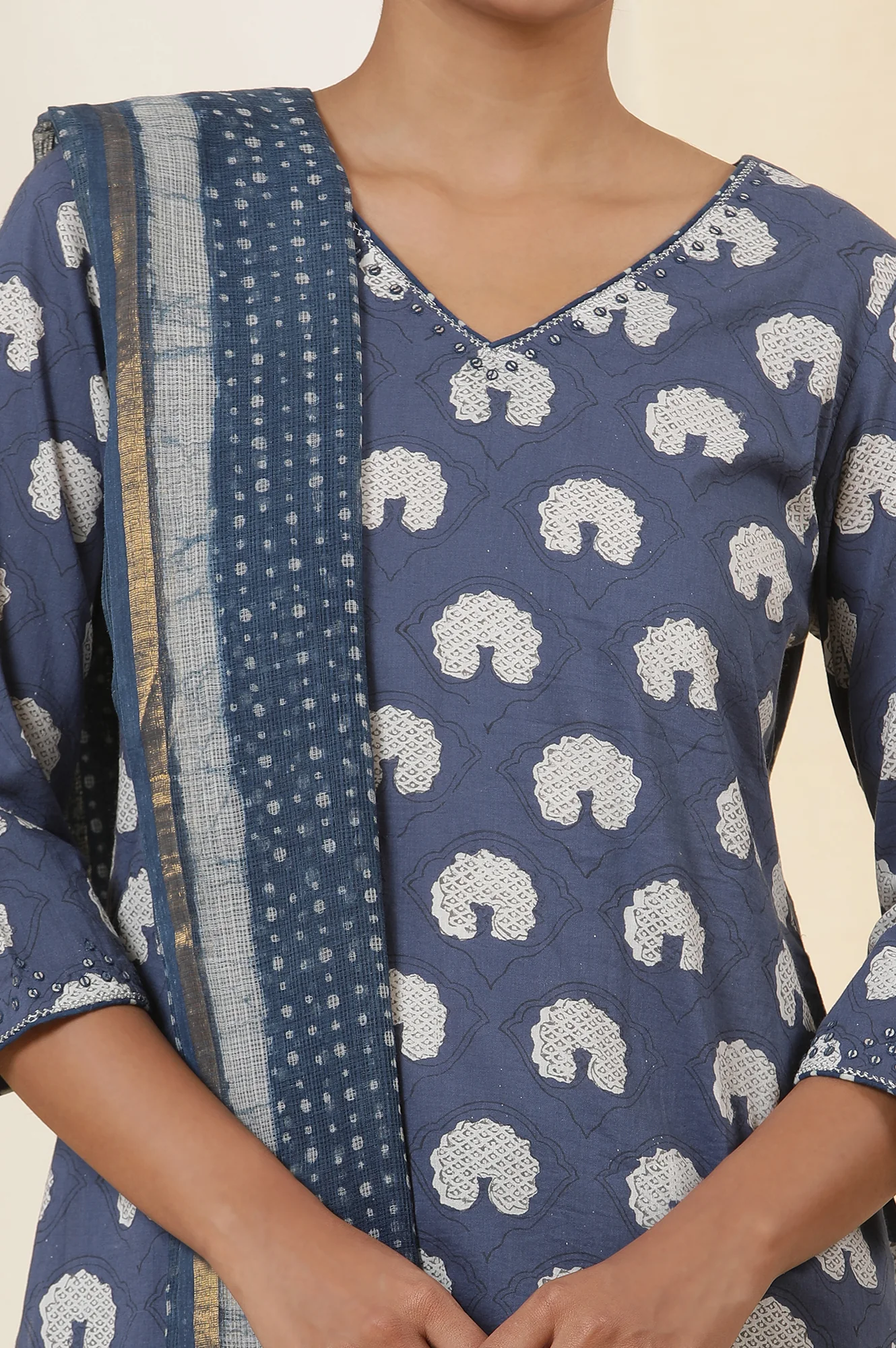 Blue Dabu Block Print Cotton Voile Straight Kurta, Pants And Dupatta Set - Image 6