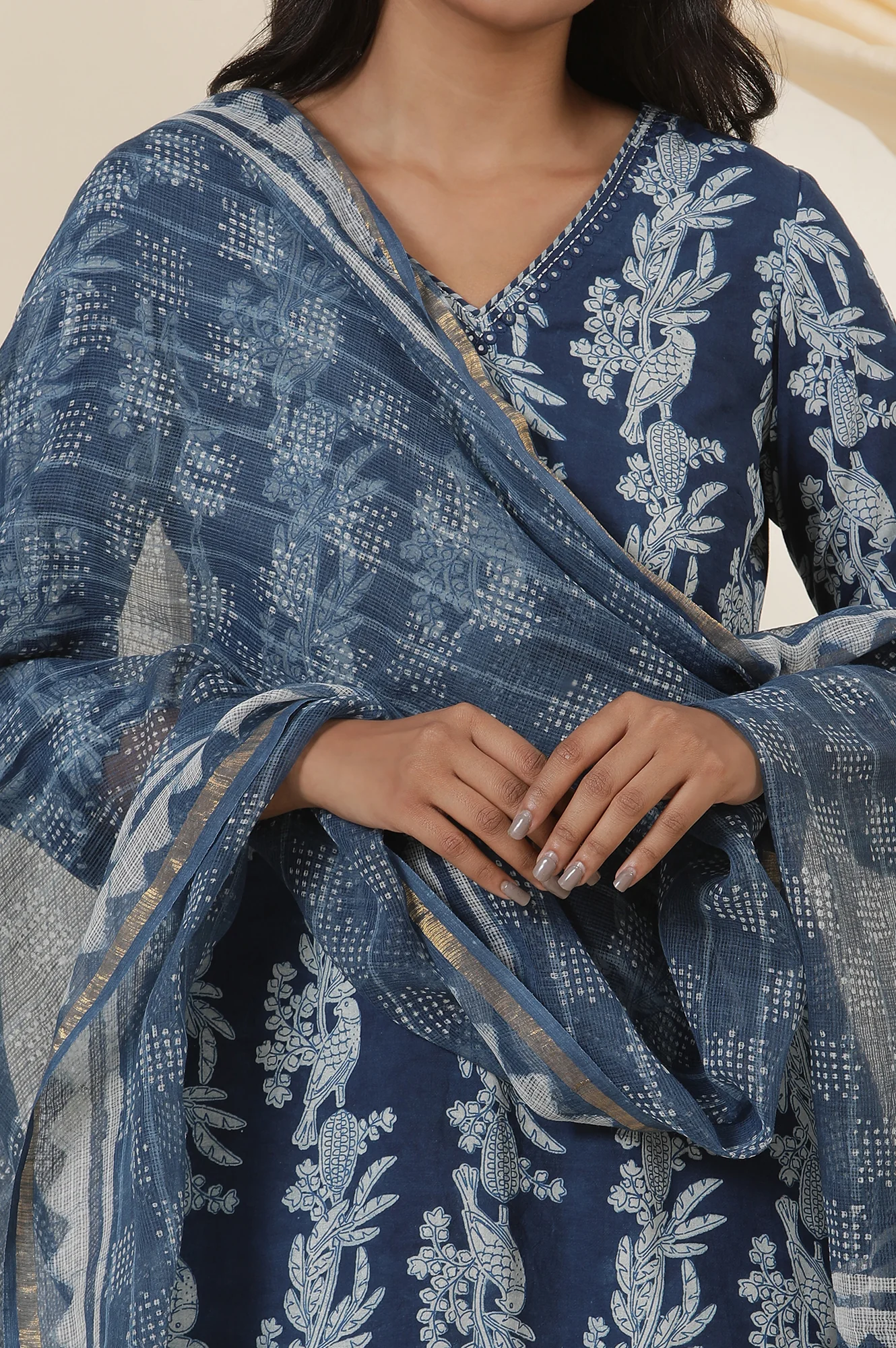 Blue Dabu Kota Doria Drape - Image 4