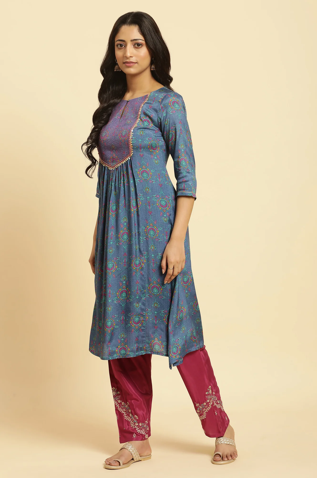 Blue Floral Printed Sequined Shantung Straight Kurta - Image 3