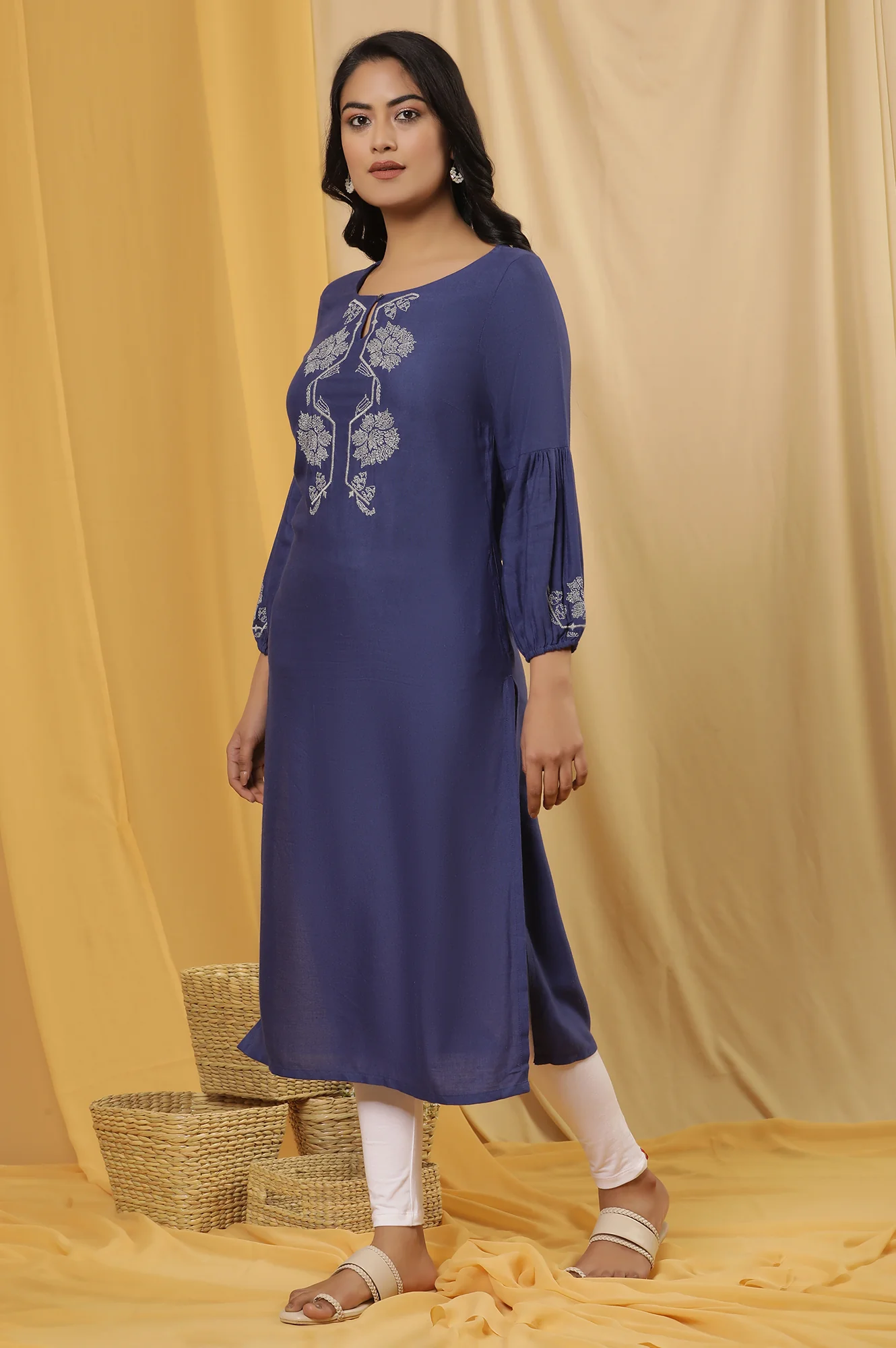 Blue Embroidered Kurta And Tights Set - Image 3