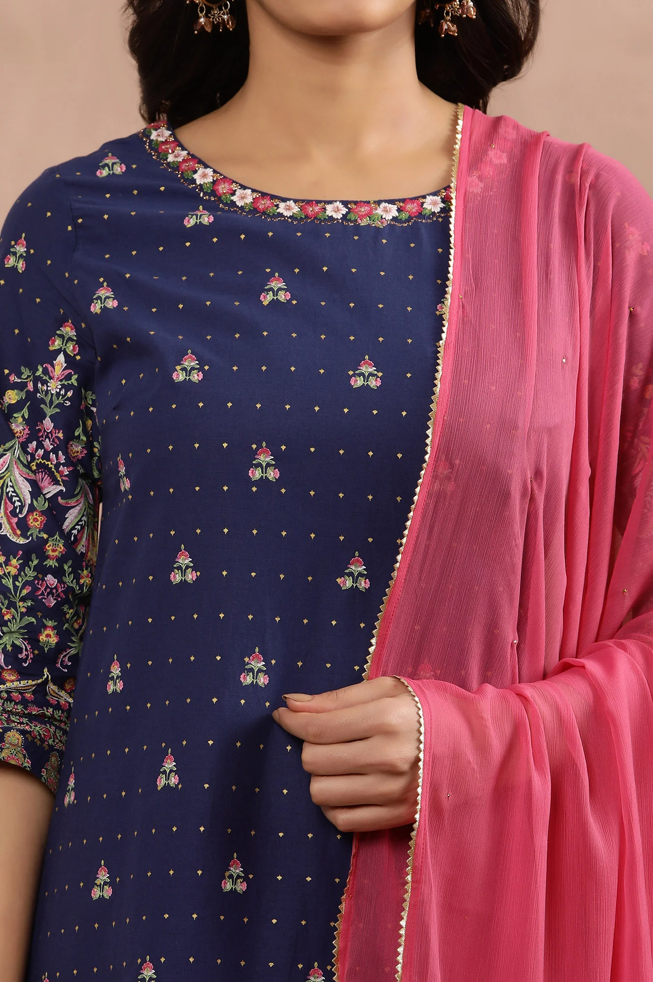 Blue Embroidered Kurta, Pants And Dupatta Set - Image 6