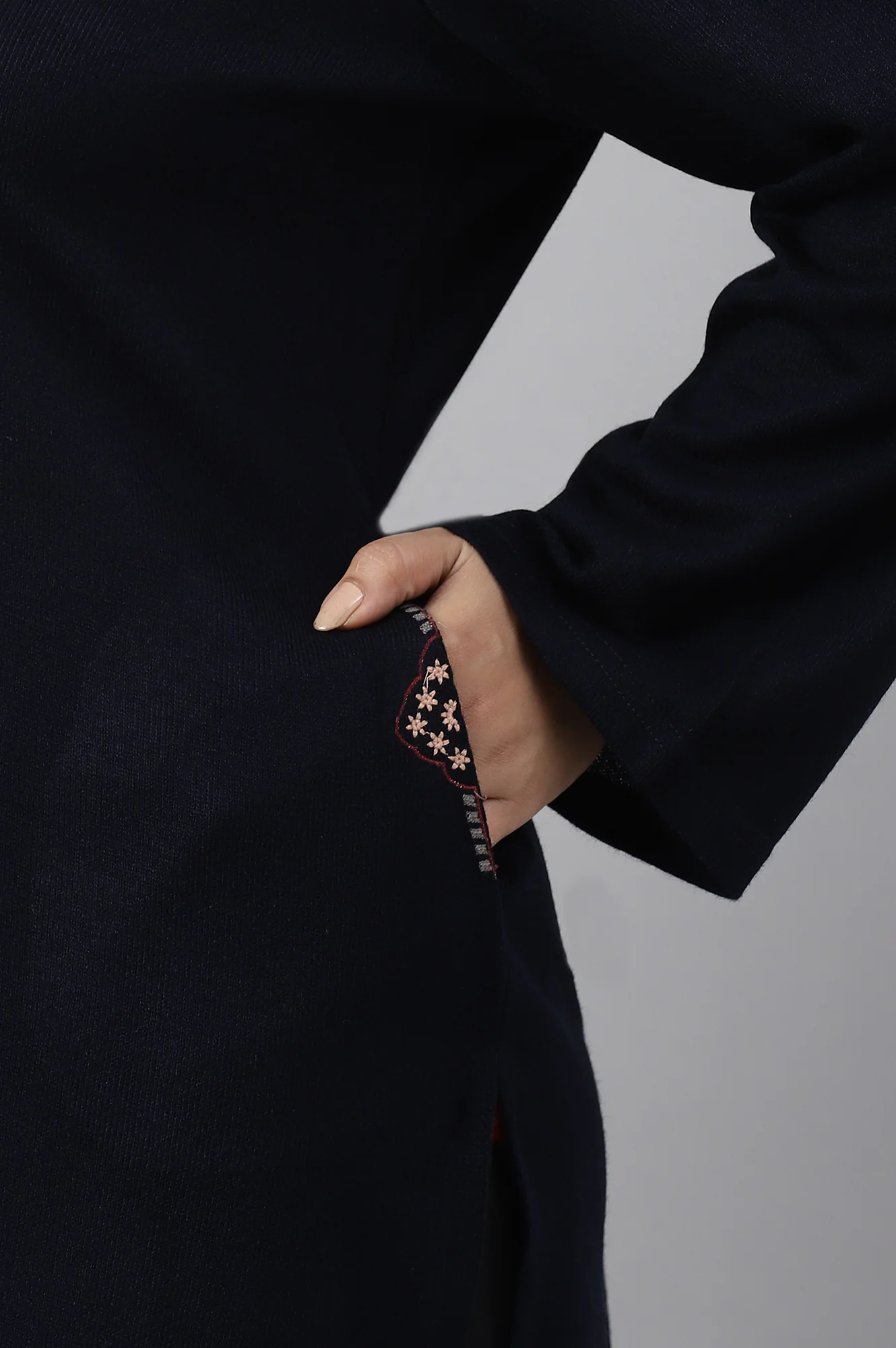 Blue Embroidered Plus Size Winter kurta - Image 9