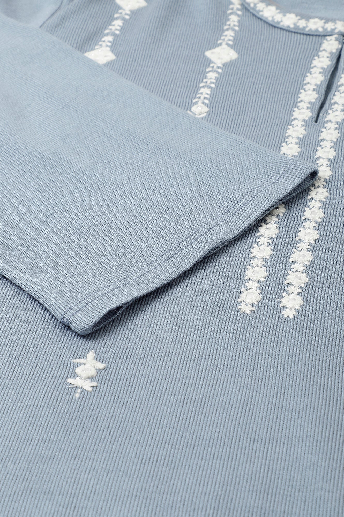 Blue Embroidered Plus Size Winter kurta - Image 8