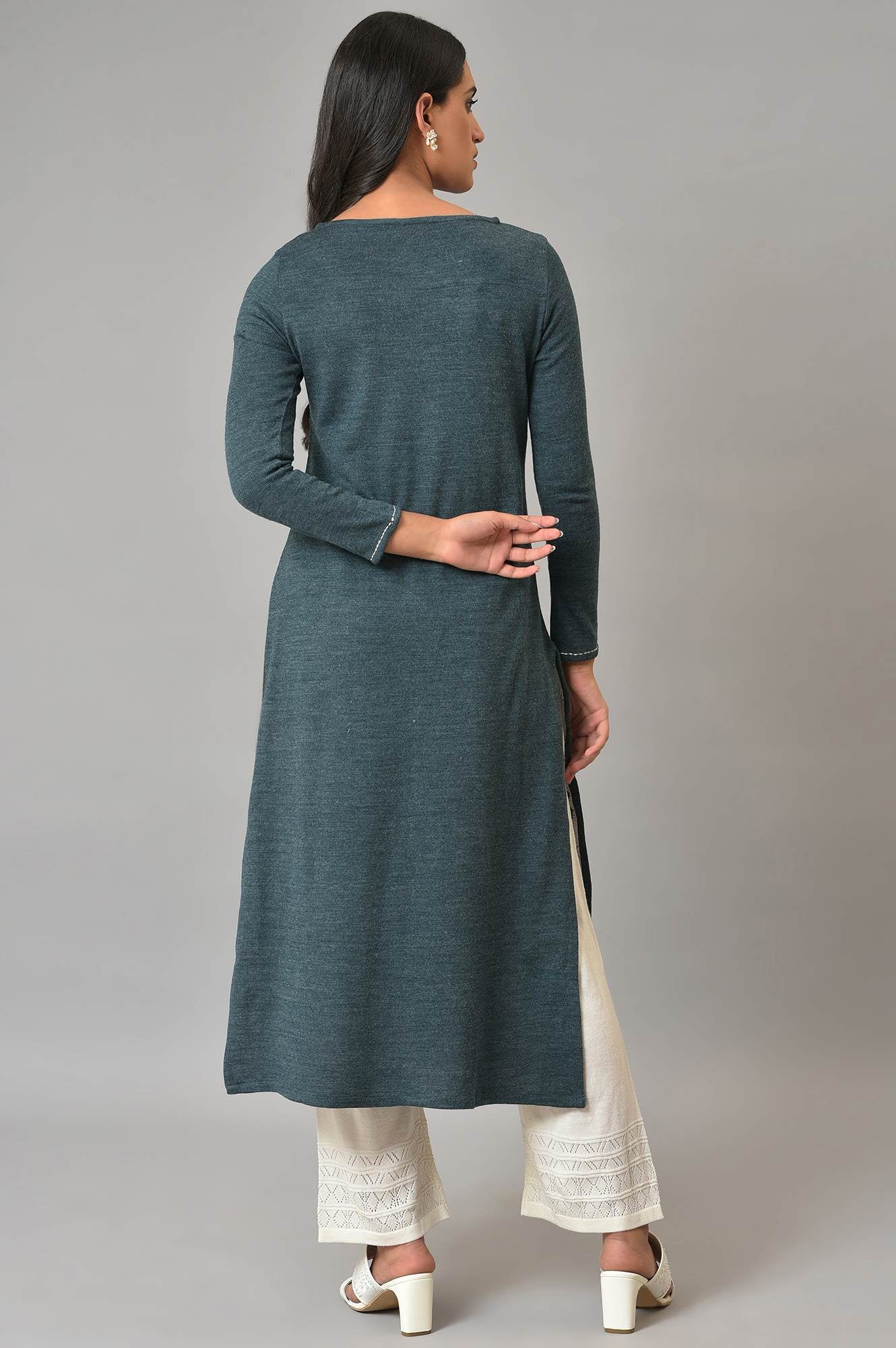 Blue Embroidered Winter kurta - Image 2