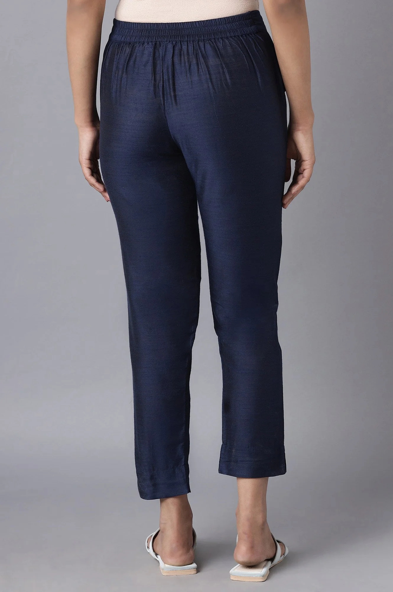 Elleven Women's Navy Blue Solid Straight Fit Woven Trousers With Elasticated Waistband - Image 2