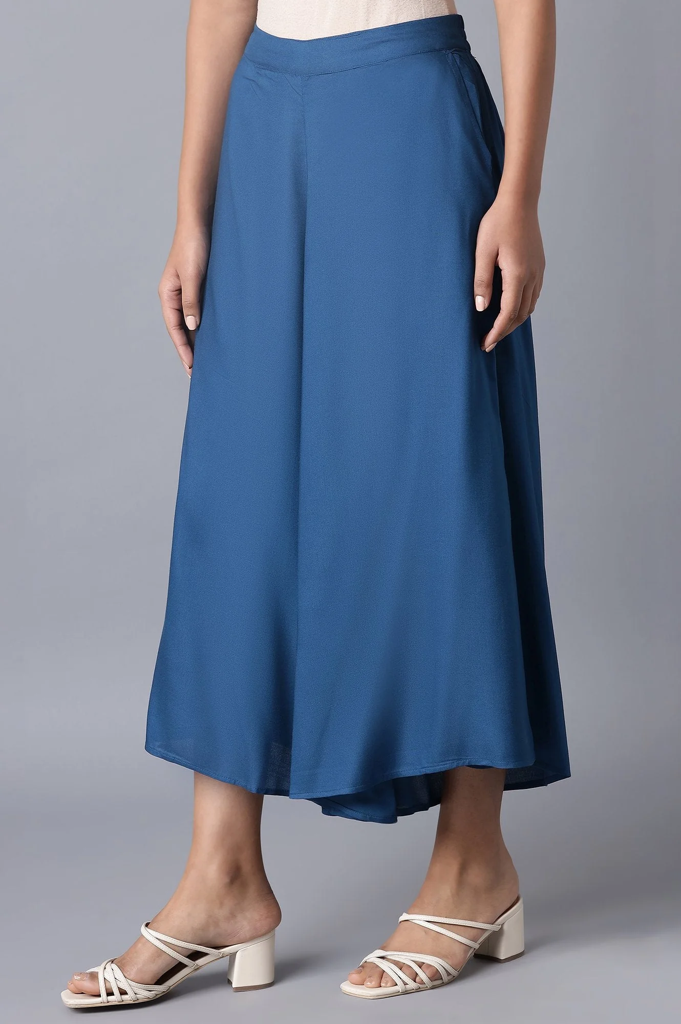 Elleven Women's Blue Solid Flared Cotton Culottes With Drawstring - Image 3