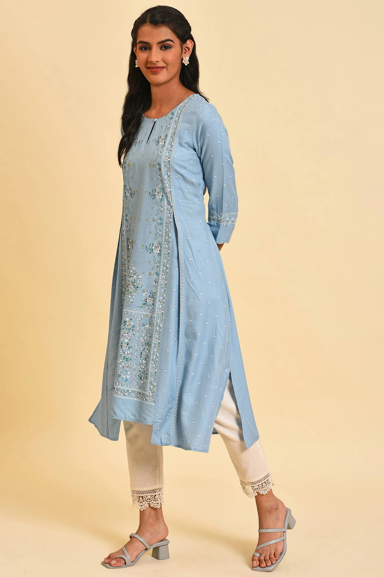 Blue Glitter Printed A-Line kurta - Image 3