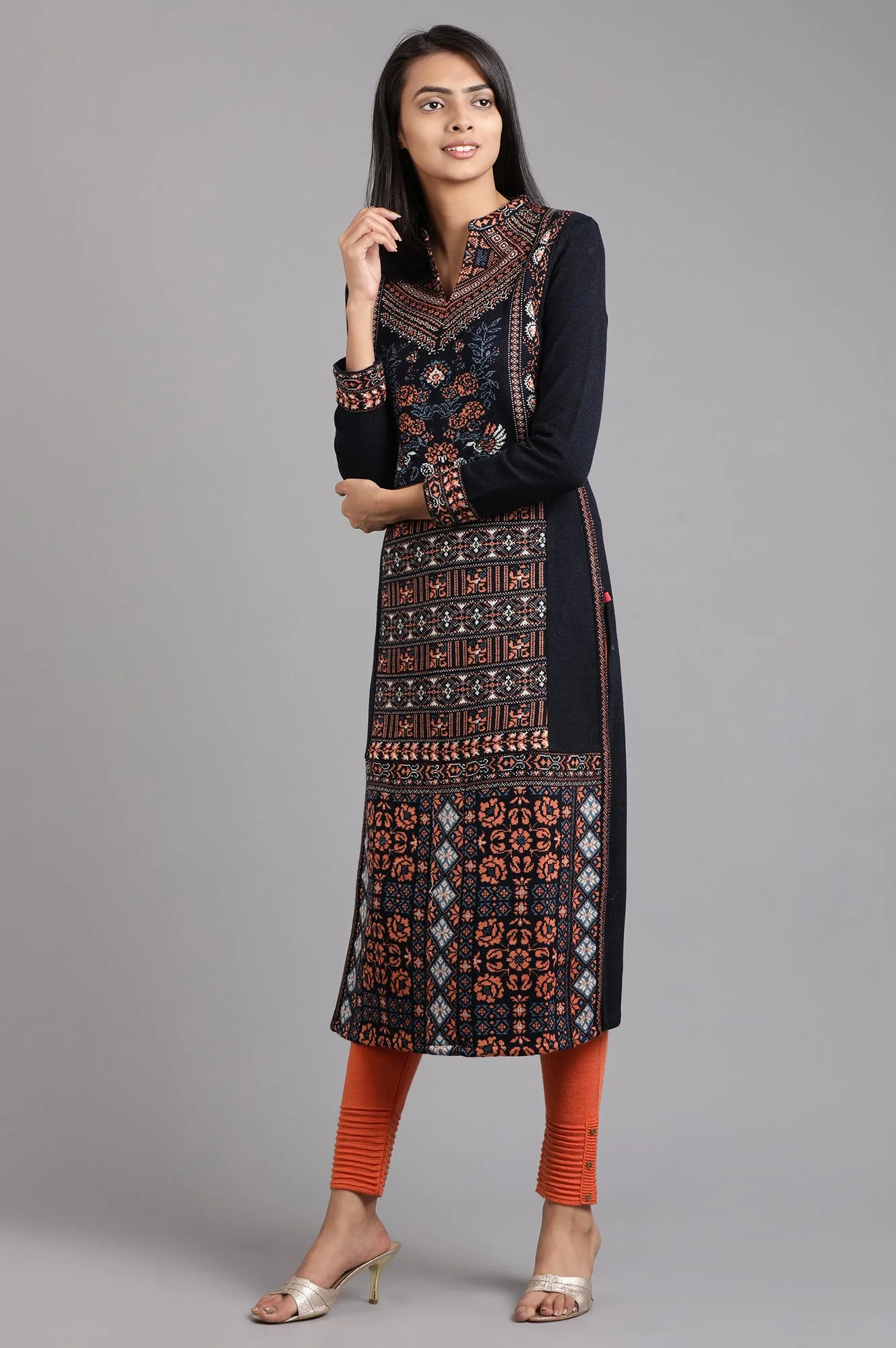 Blue Mandarin Neck Yarn-dyed Winter kurta - Image 3