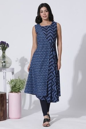 Blue Mock Wrap Printed Flared Kurta And Tights Set - Image 2