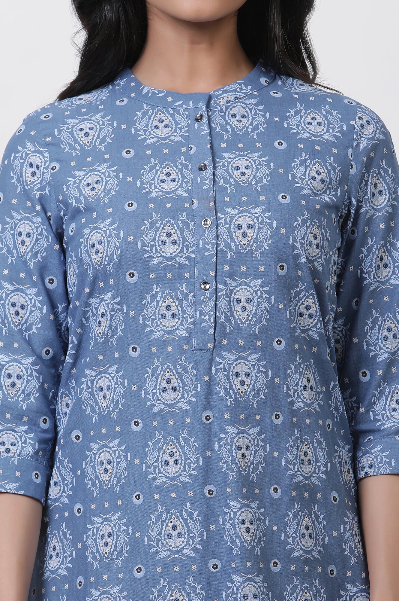 Blue Printed Casual Kurta And Slim Pants Set - Image 6
