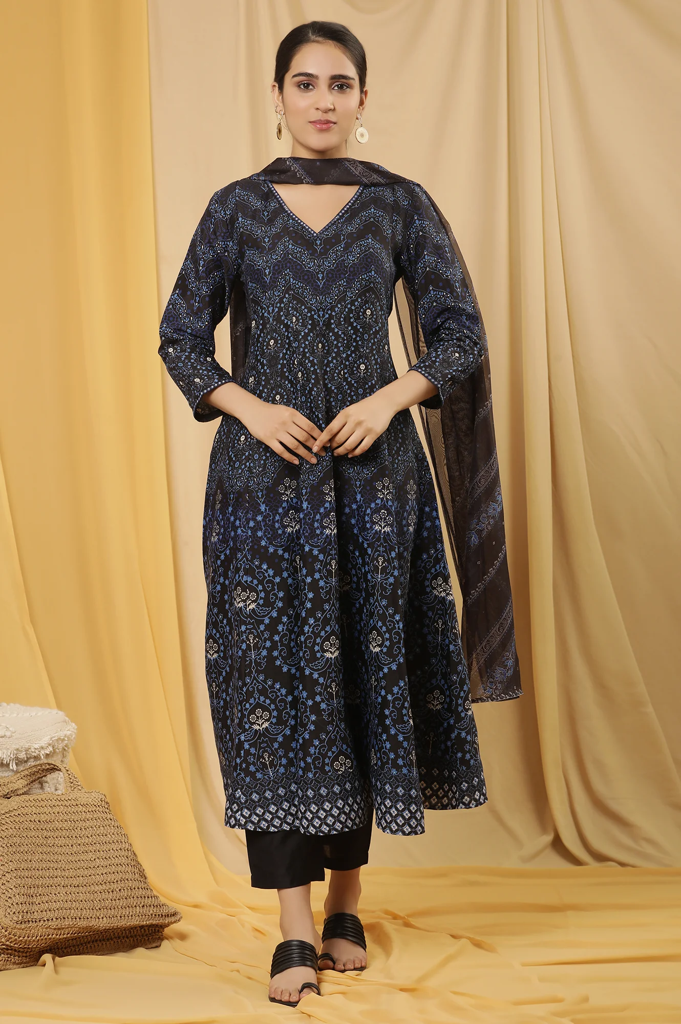 Blue Printed Flared Kurta, Pants And Dupatta Set - Image 2