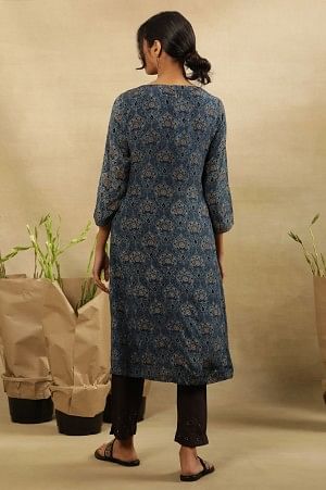 Blue Printed Kurta With Border Print Yoke - Image 4