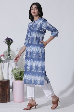 Blue Printed Tie-Dye Cotton Kurta And Straight Pants Set - Image 3