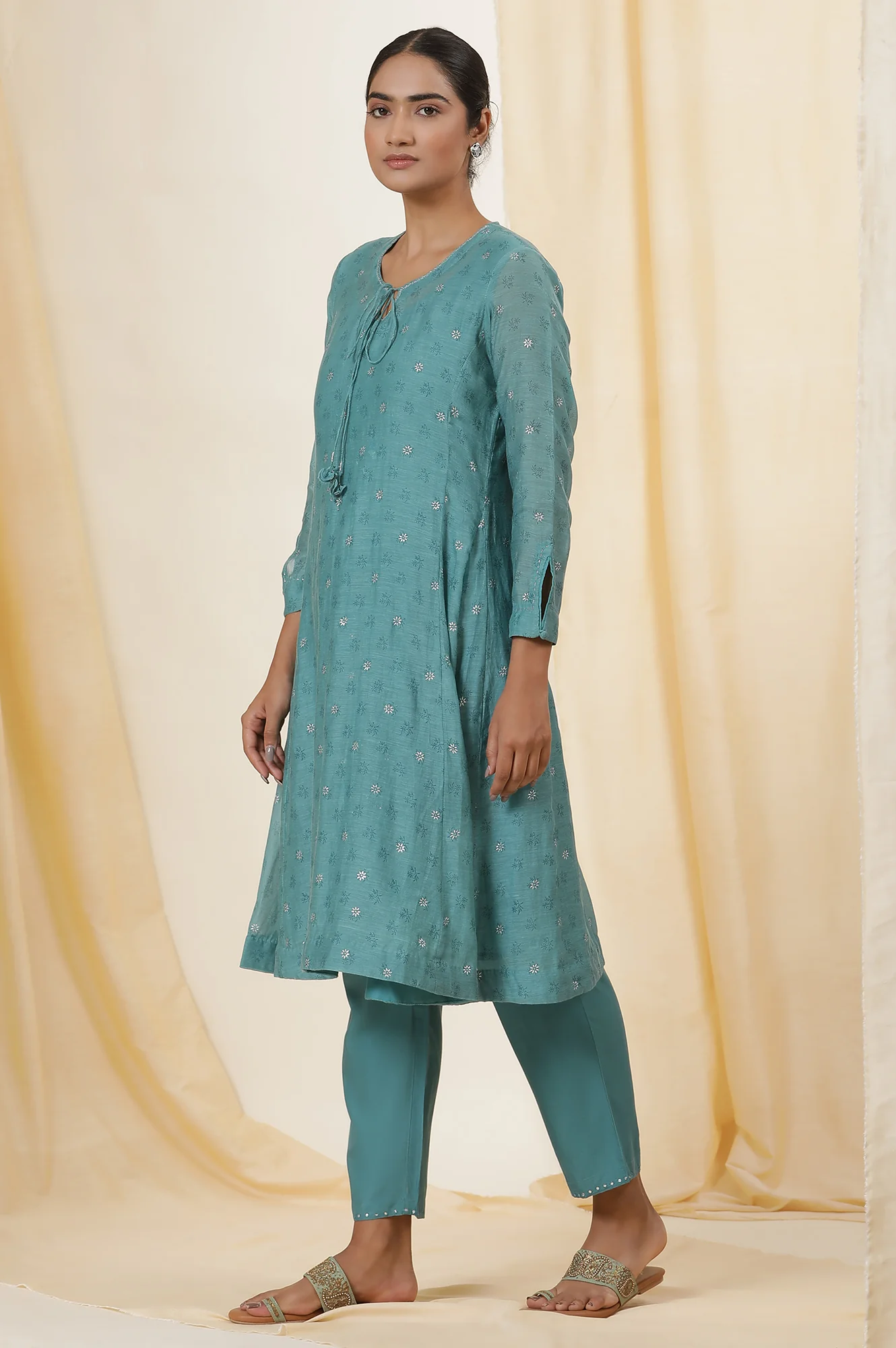 Blue Rogan Block Printed Kurta And Pants Set - Image 3