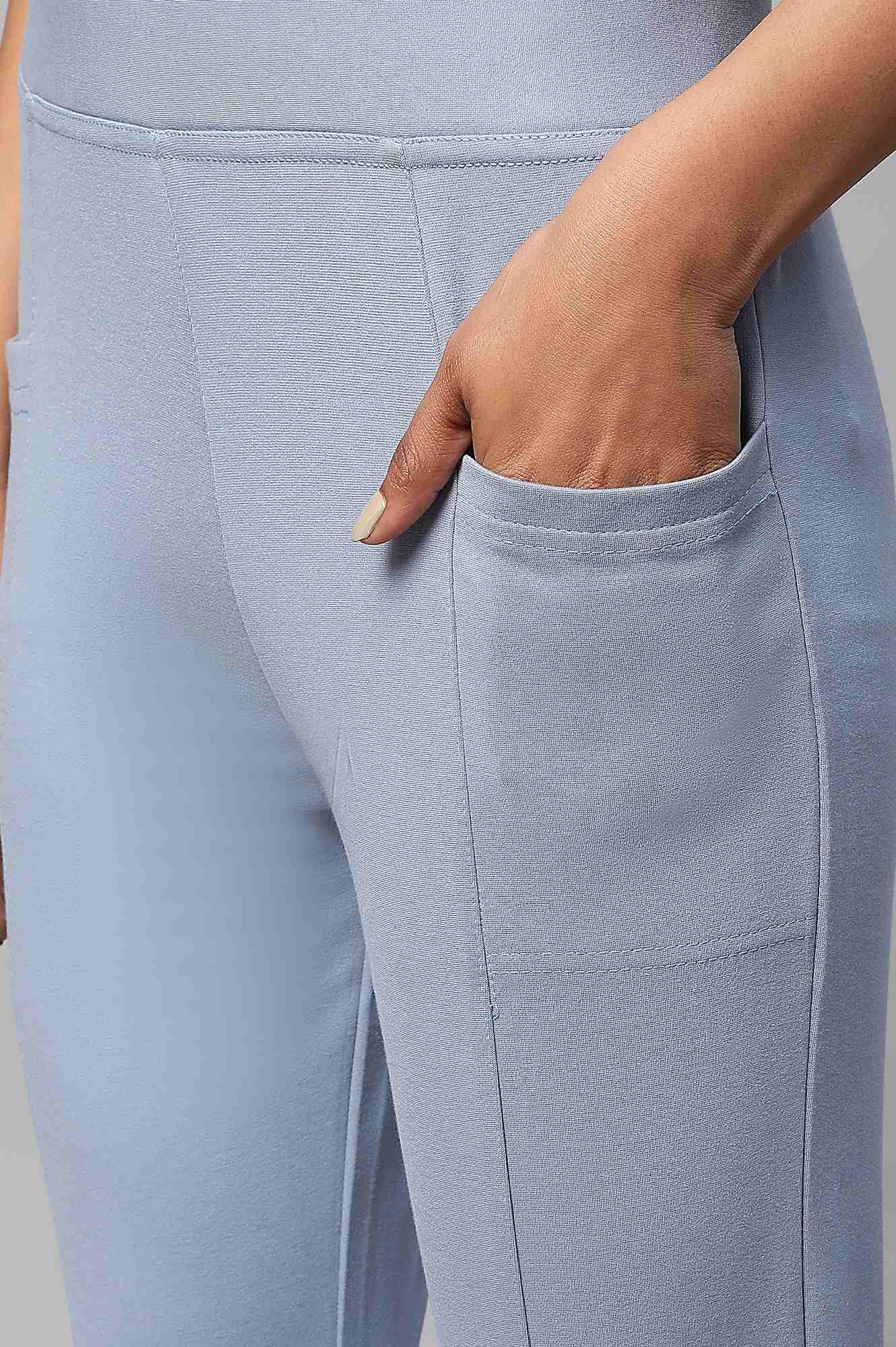 Elleven Women's Light Blue Solid Skinny Fit Yoga Tights With Side Pockets - Image 6