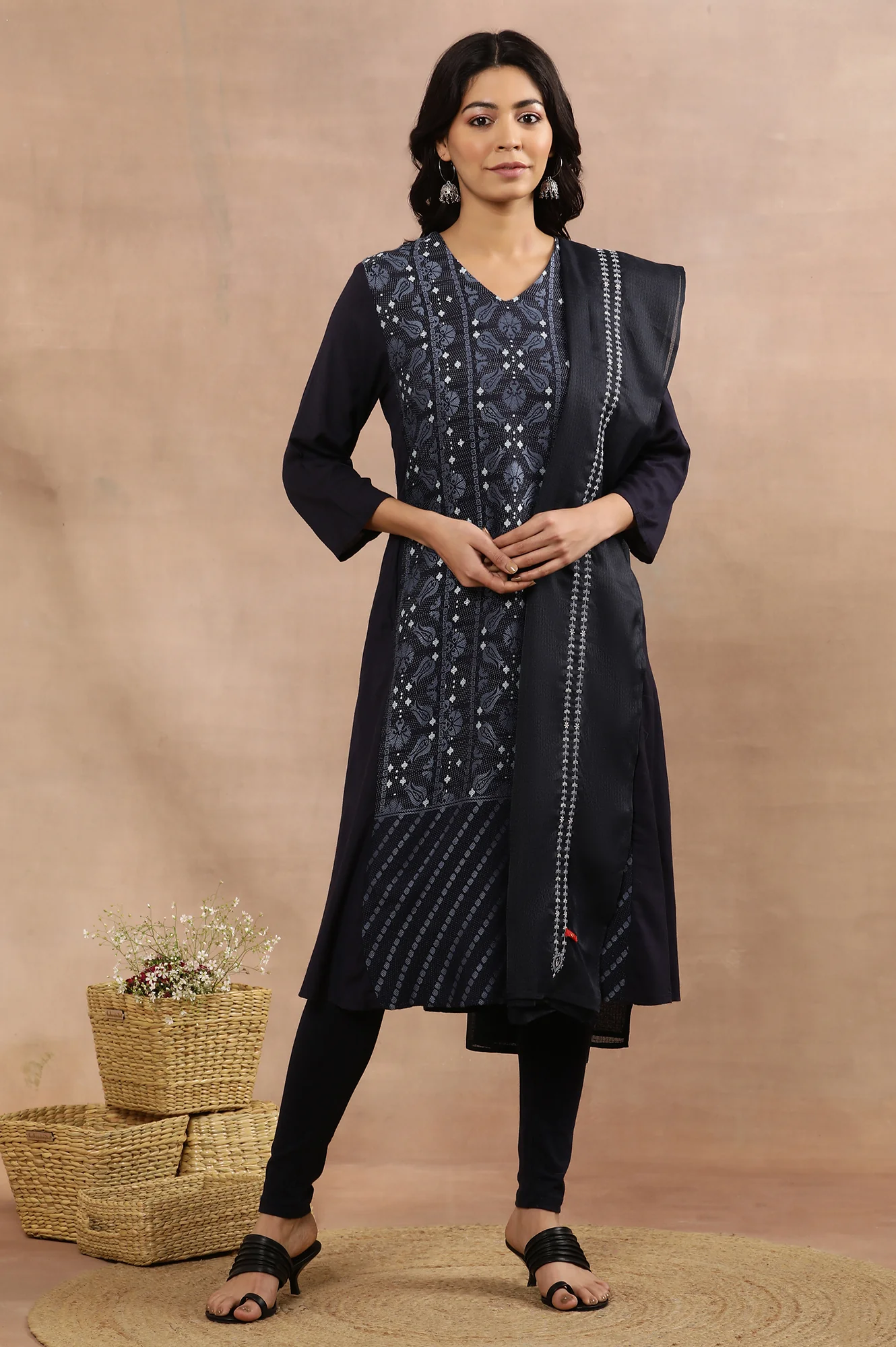 Blue Suzani Printed Kurta, Tights And Kota Dupatta - Image 2