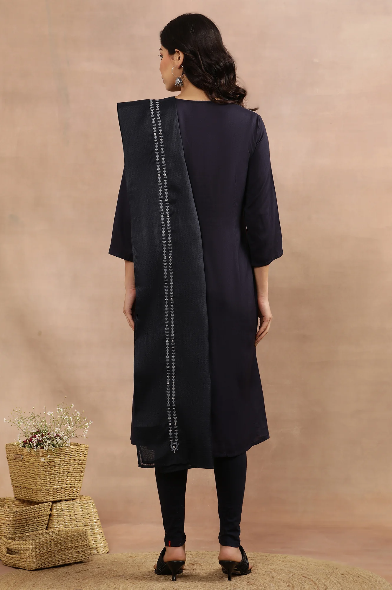 Blue Suzani Printed Kurta, Tights And Kota Dupatta - Image 4