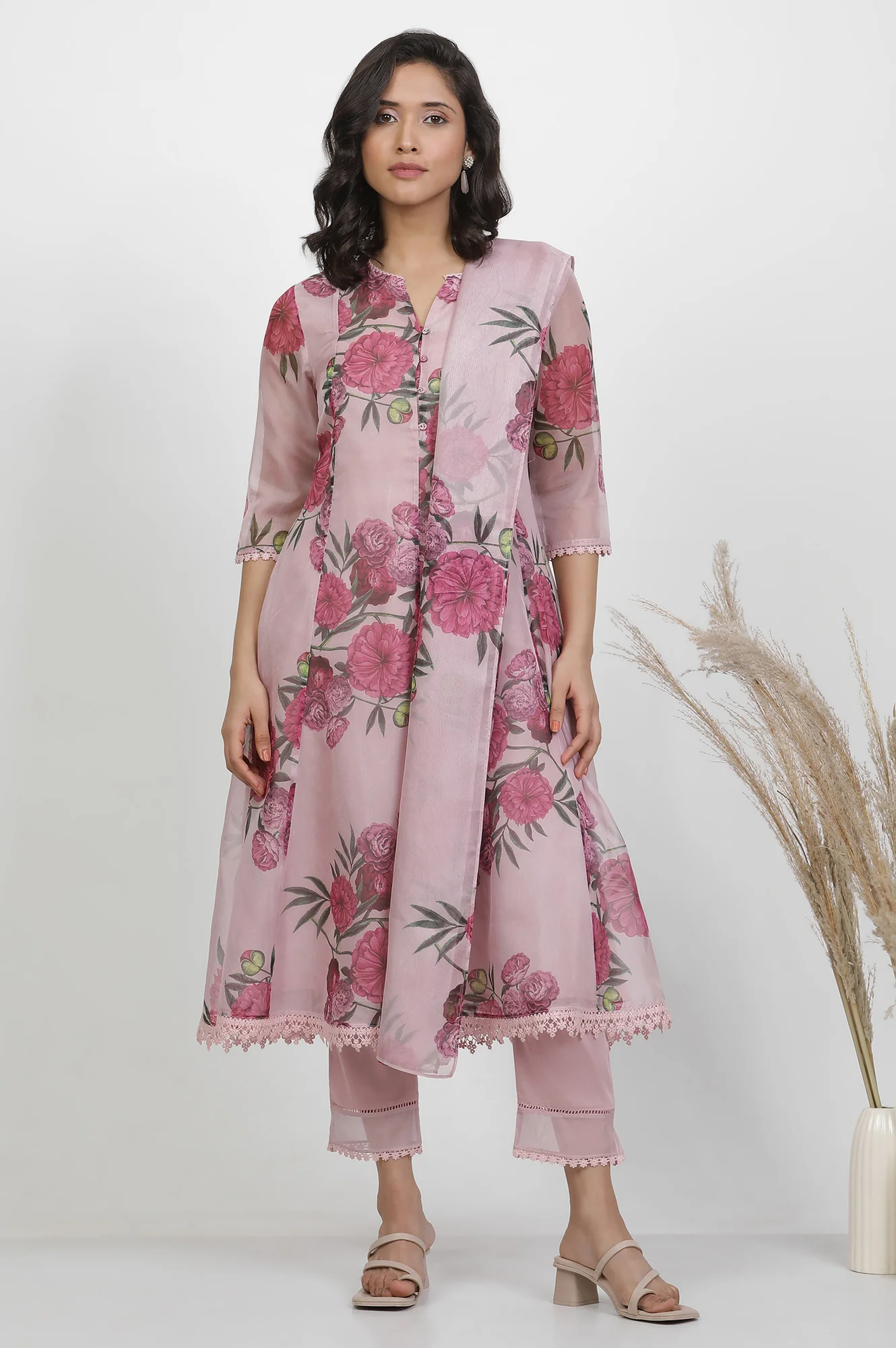 Blush Pink Floral Printed Flared Kurta, Pants And Dupatta Set - Image 2