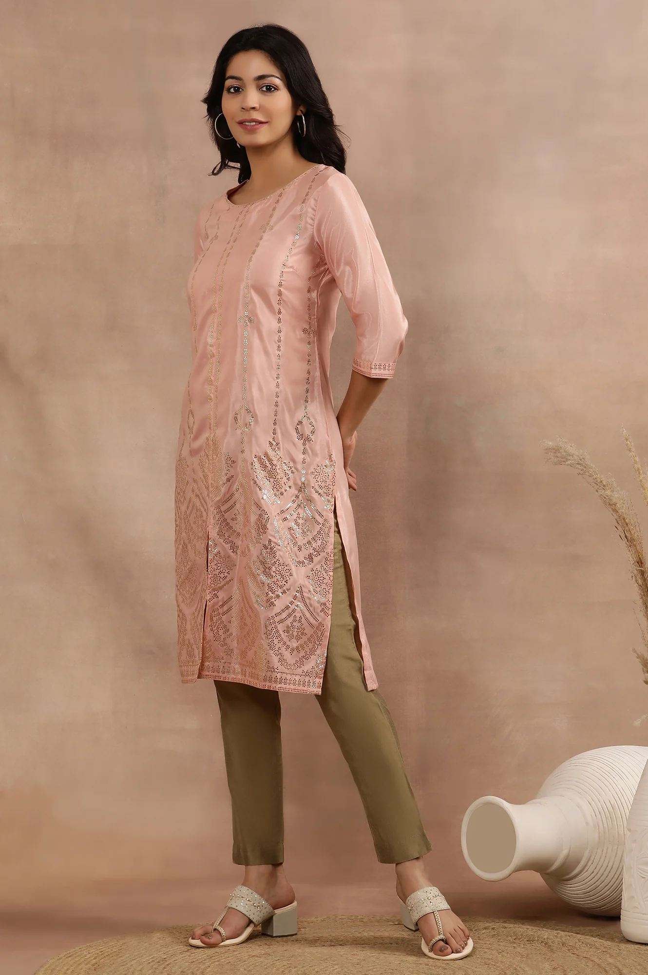 Blush Pink Mukaish Printed Kurta And Pants Set - Image 3