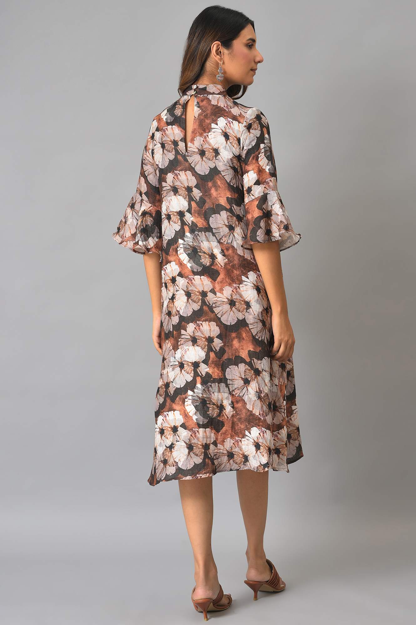 Brown Floral Printed Vaccy Dress - Image 2