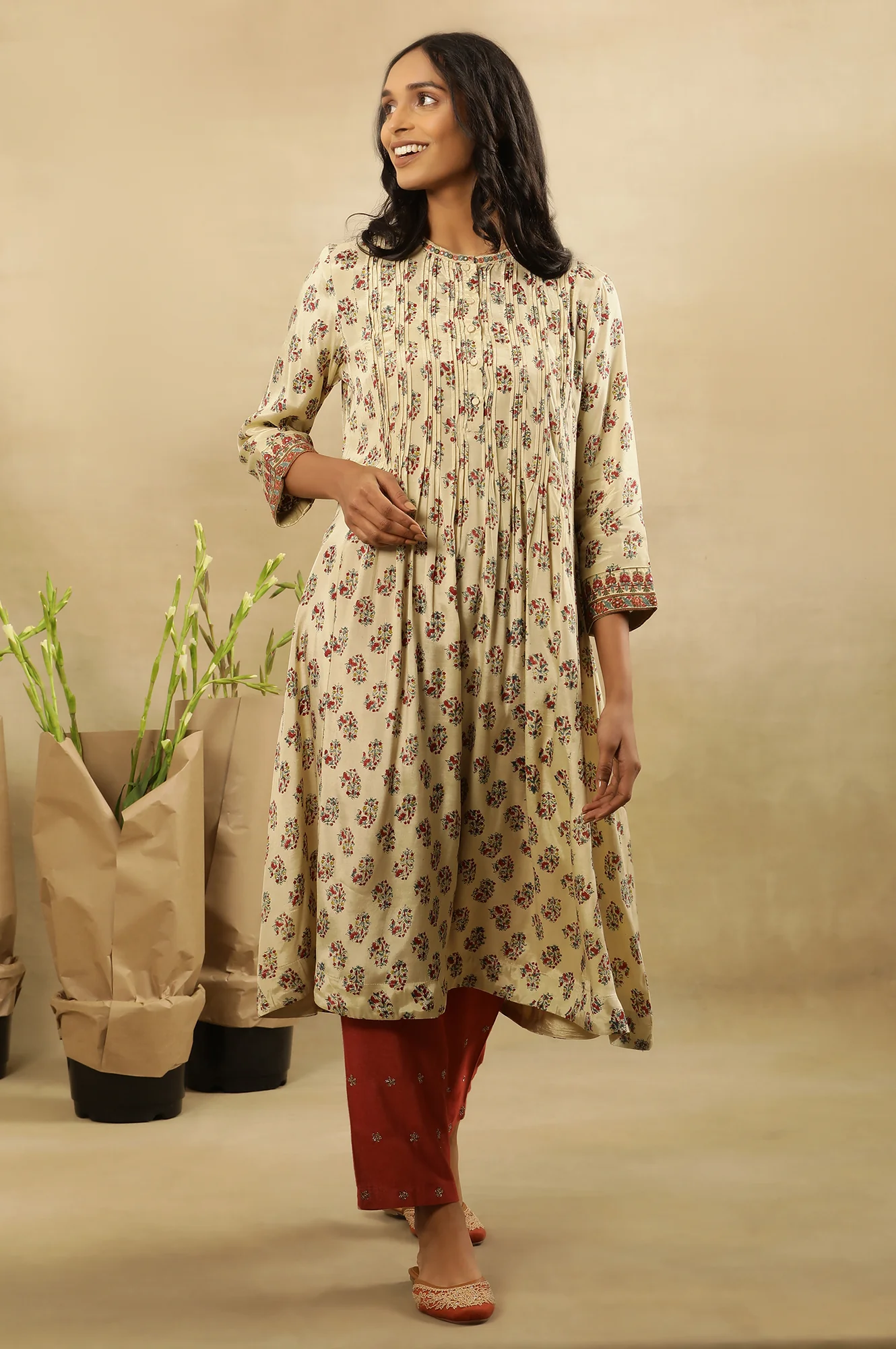 Cream Multicoloured Block Printed Pleated Kurta - Image 2