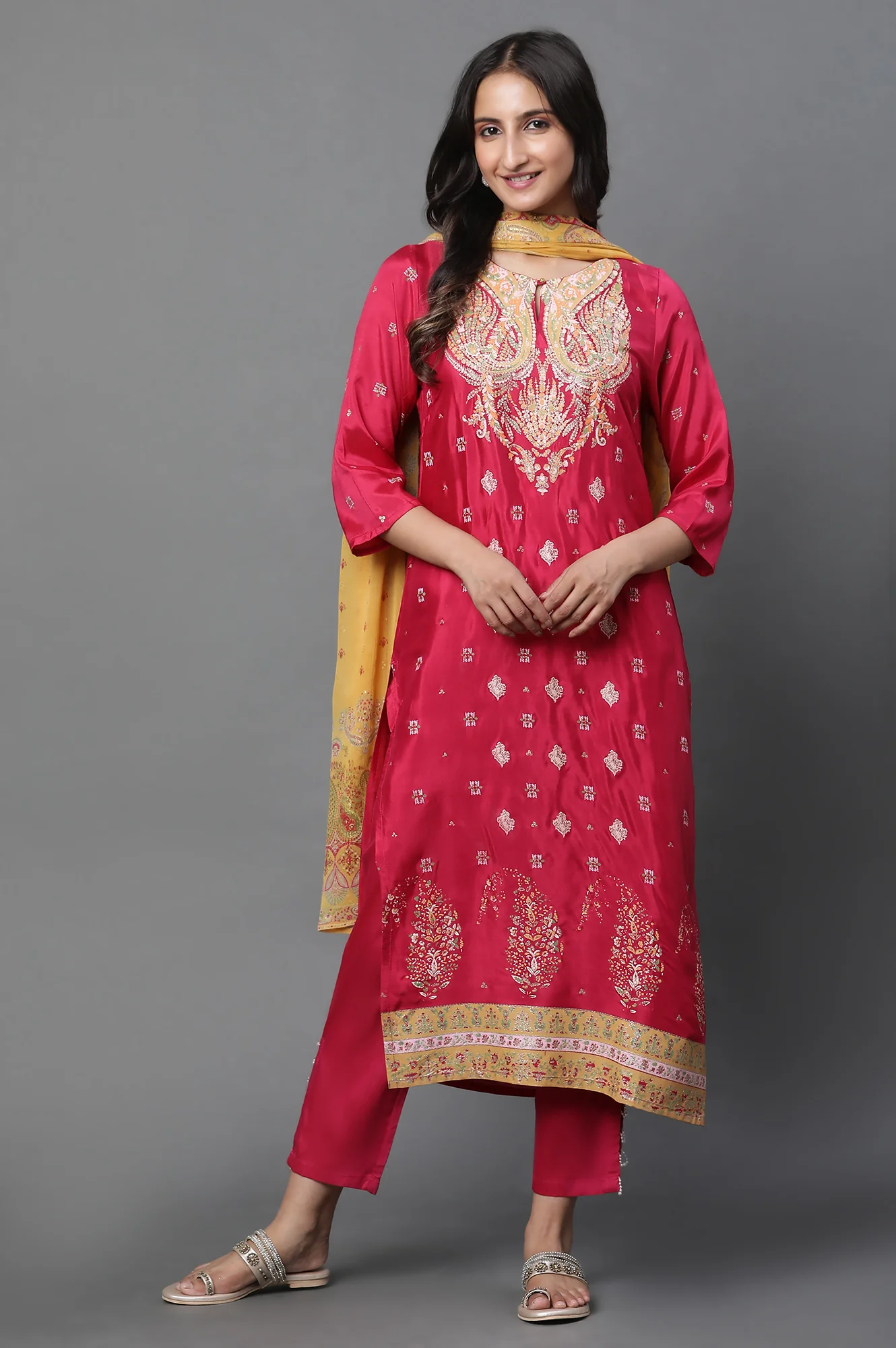 Dark Pink Placement Printed Kurta, Pants And Dupatta Set - Image 2