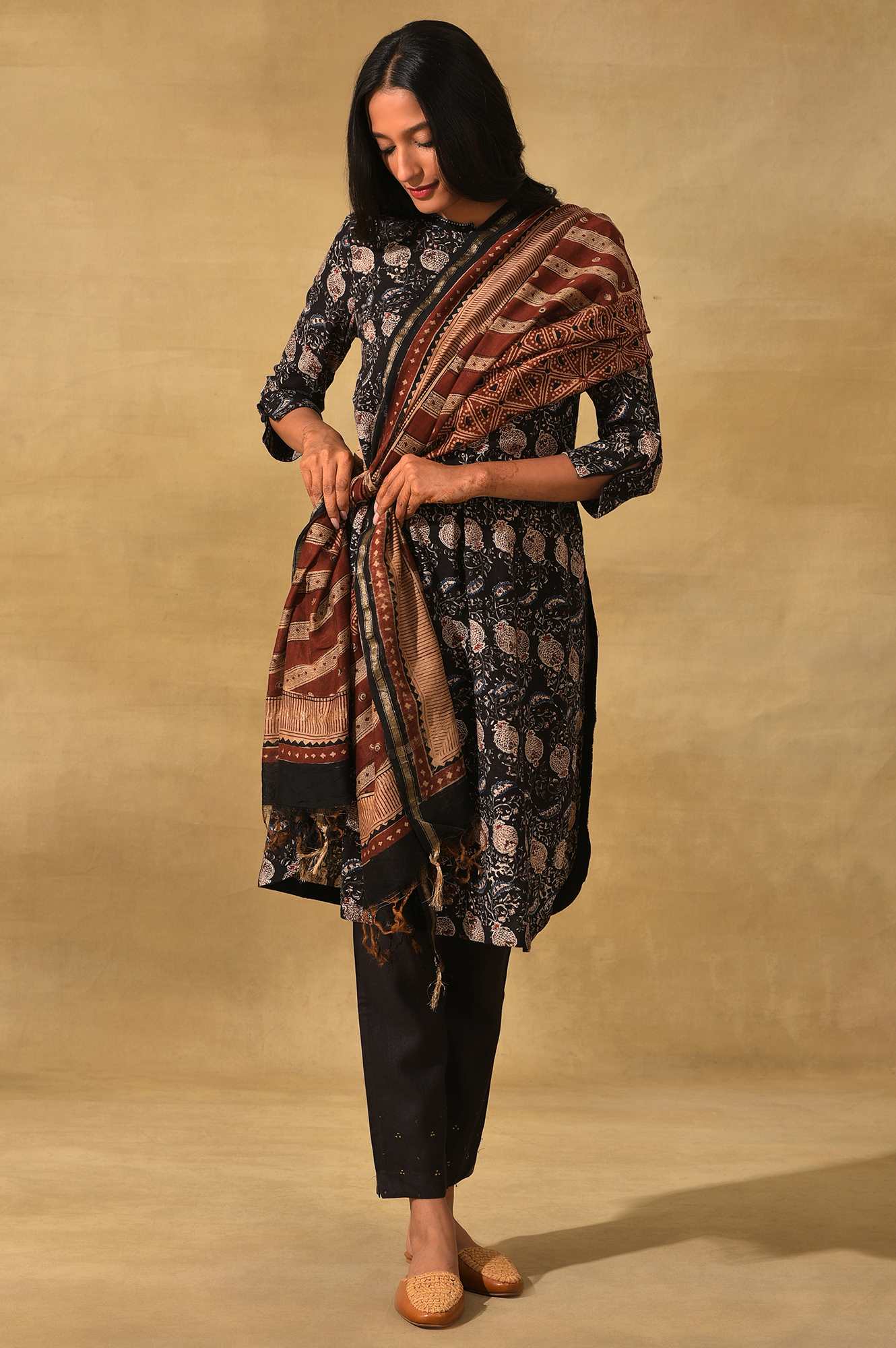 Dark Red Printed Cotton Silk Drape - Image 2