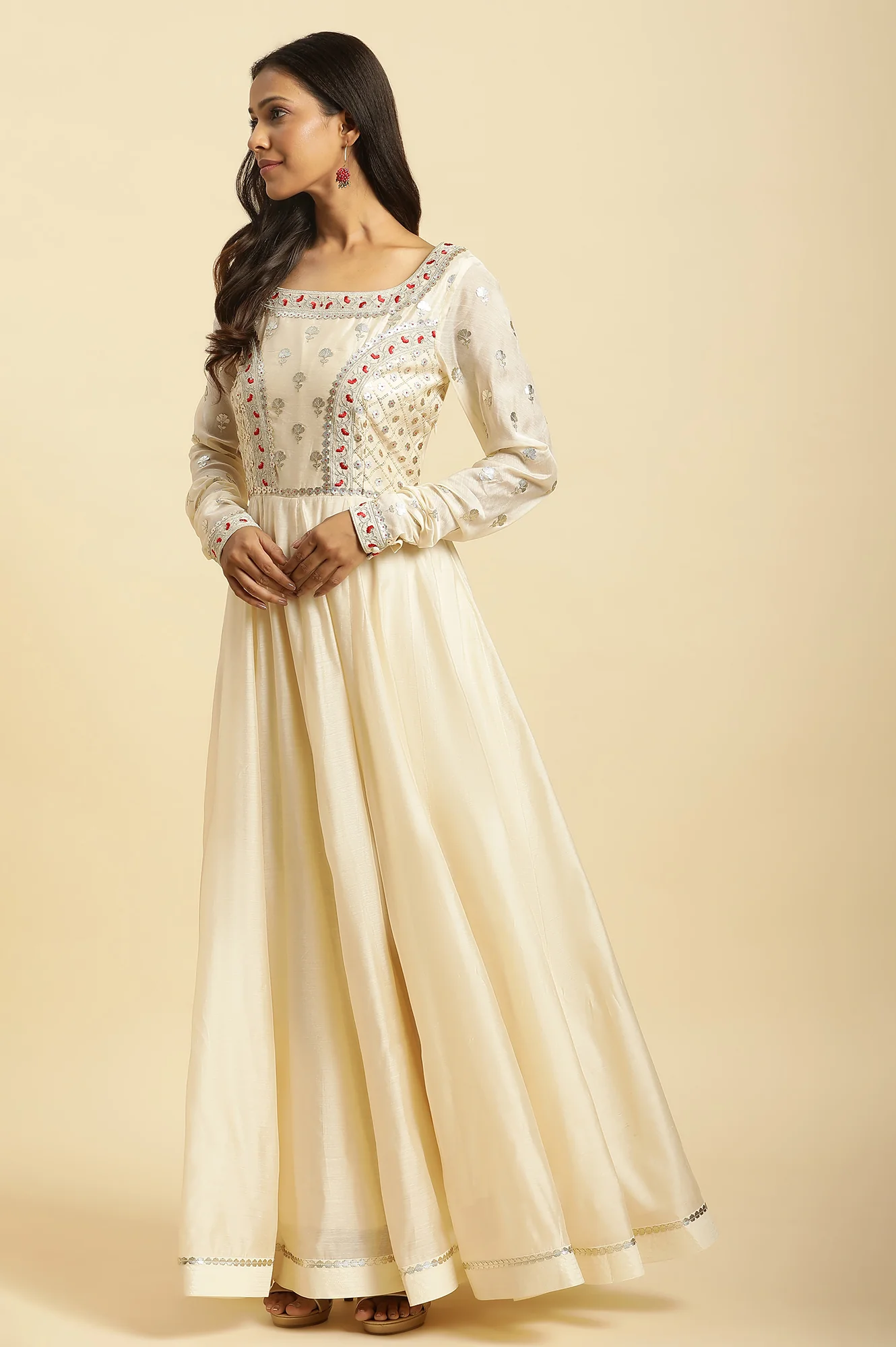 Ecru Chanderi Anakali Flared Kurta And Embroidered Georgette Dupatta Set - Image 3