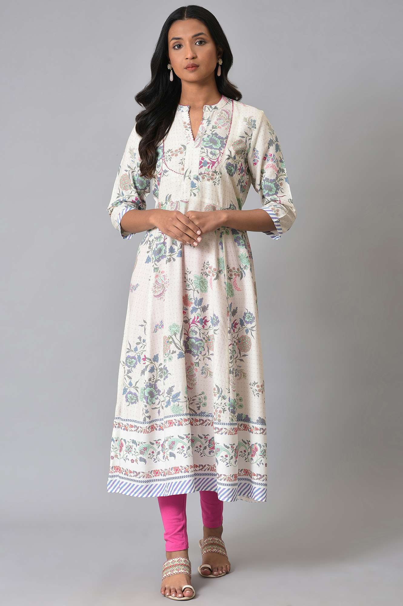 Ecru Floral Printed Flared kurta - Image 6