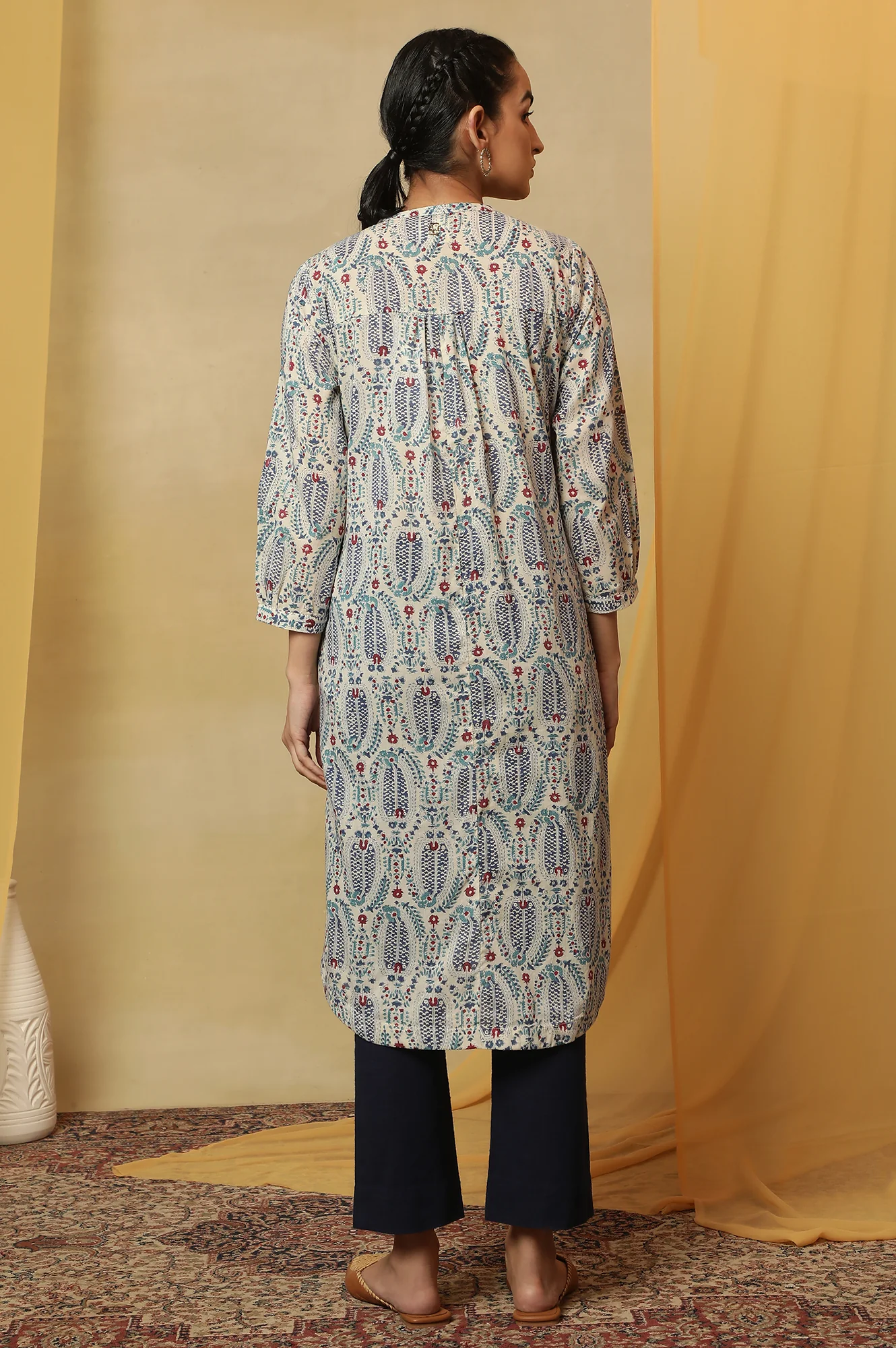 Ecru Paisley Hand Block Printed Cotton Kurta - Image 4