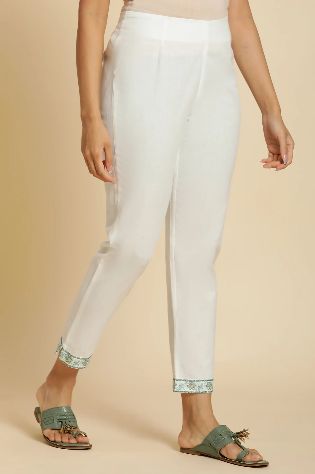 Ecru Solid Slim Pants With Kota Border - Image 3
