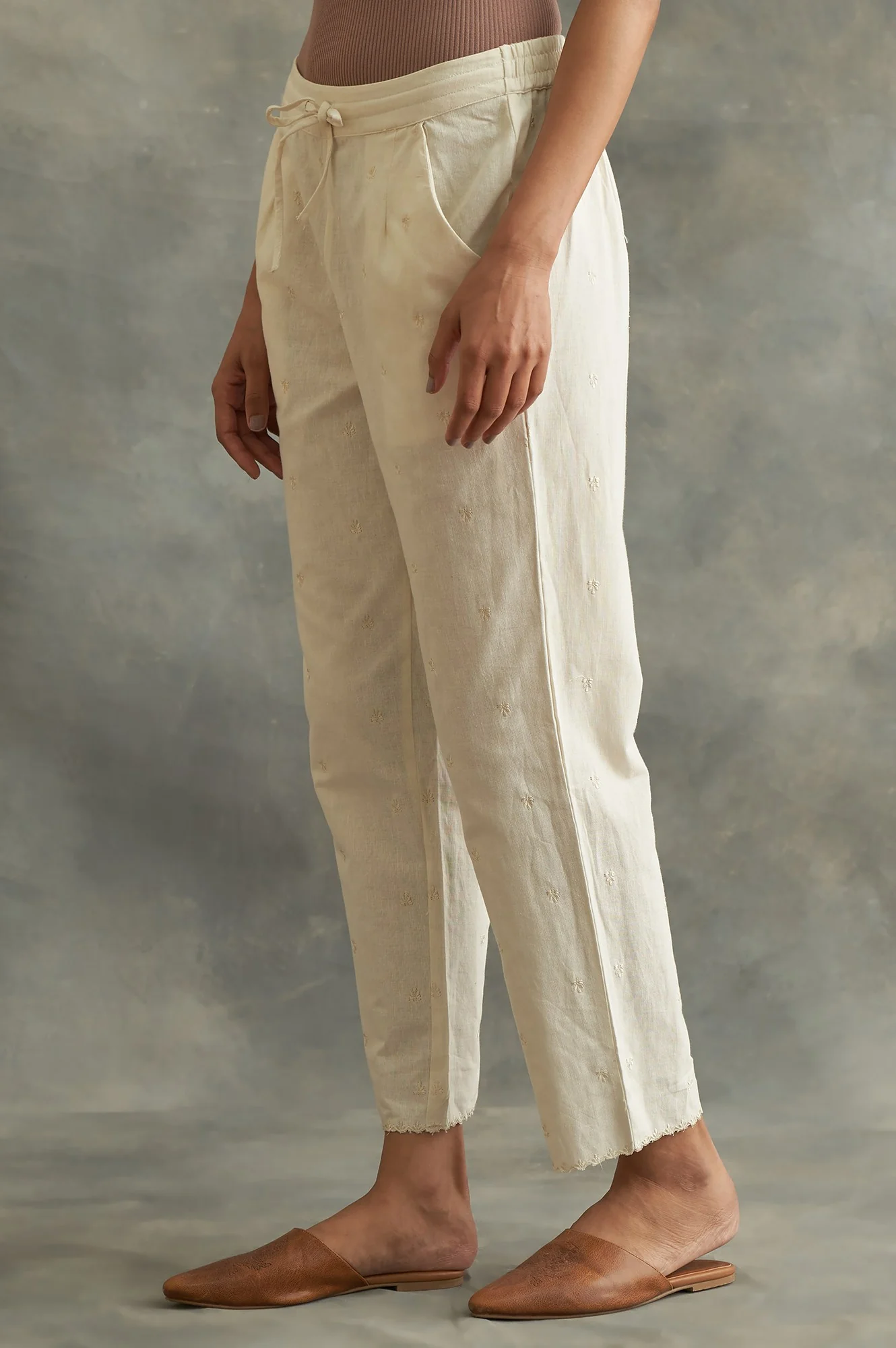 Ecru Solid Straight Pants - Image 4