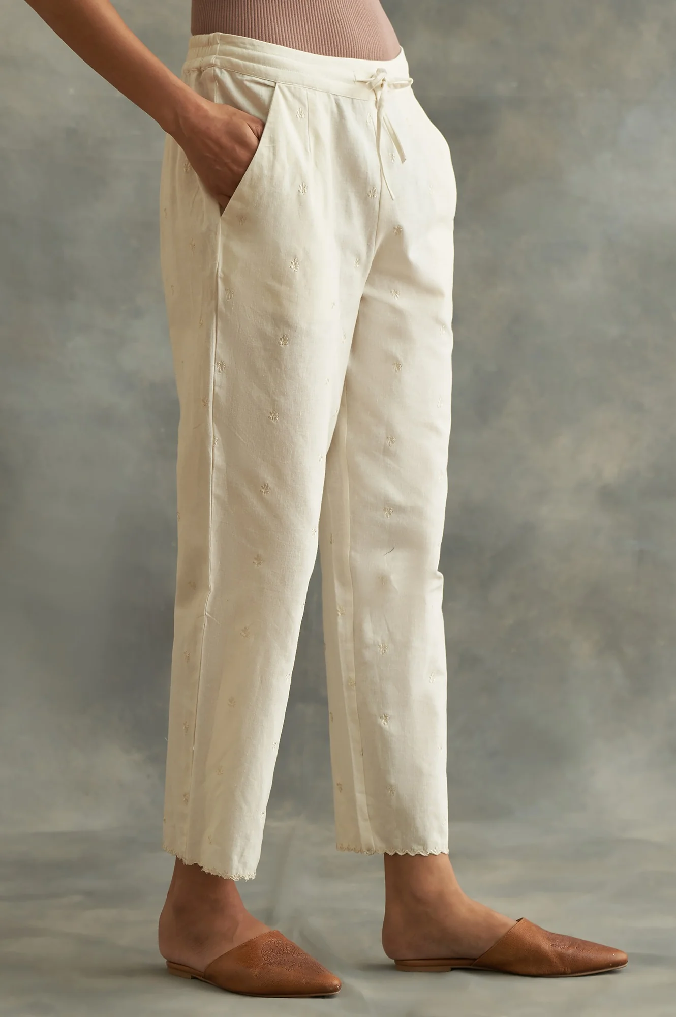 Ecru Solid Straight Pants - Image 5