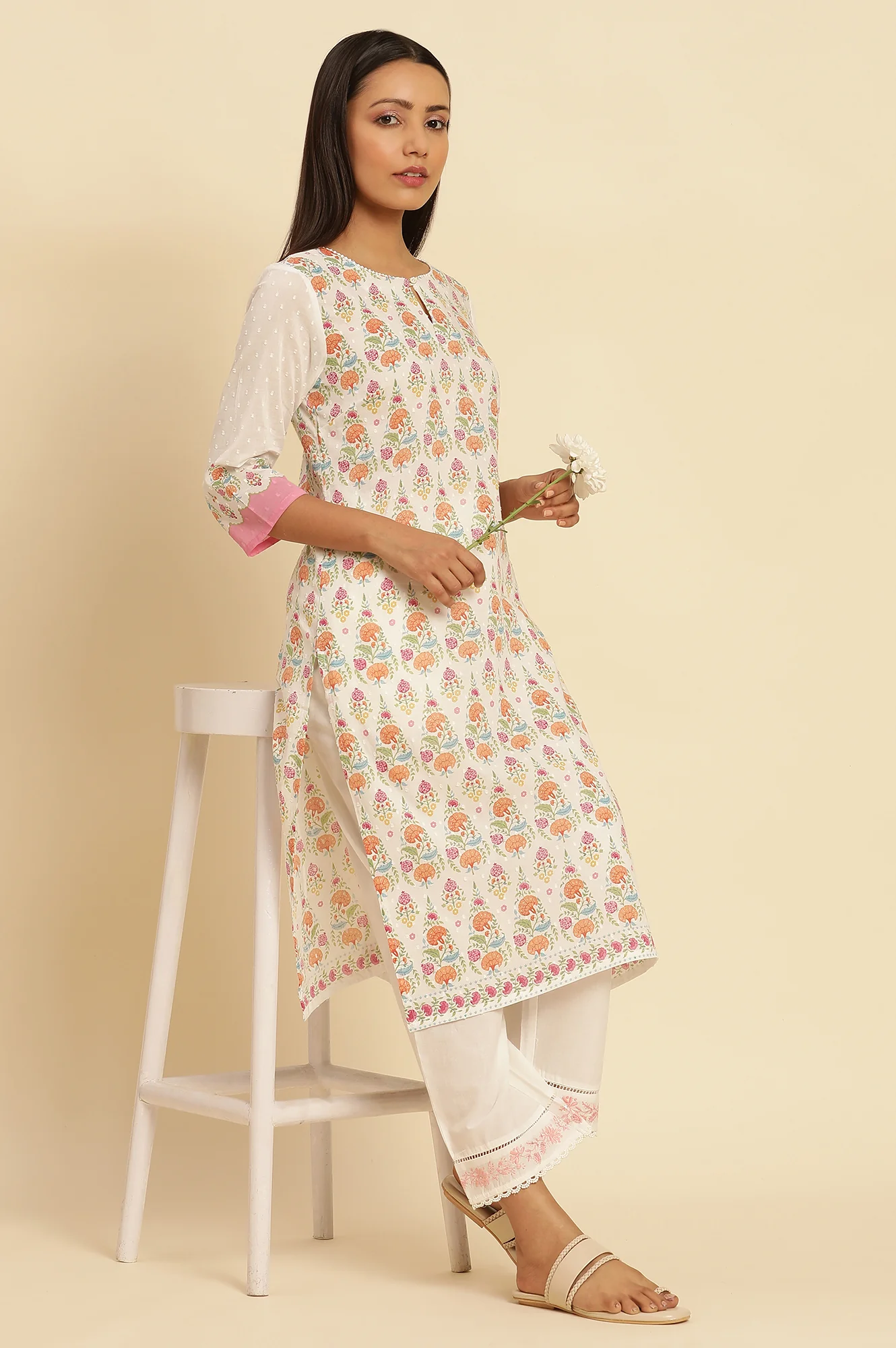 Ecru Solid Straight Pants With Embroidered Hemline - Image 5