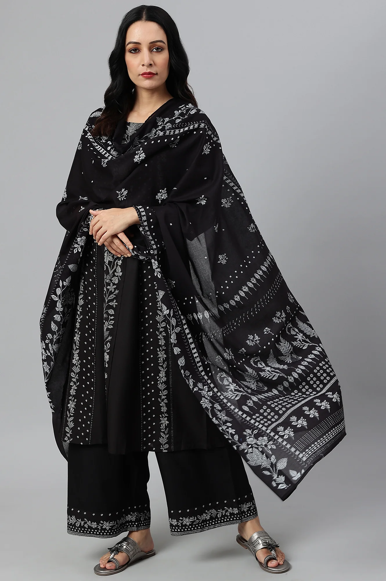 Ecru Voile Printed Dupatta - Image 3