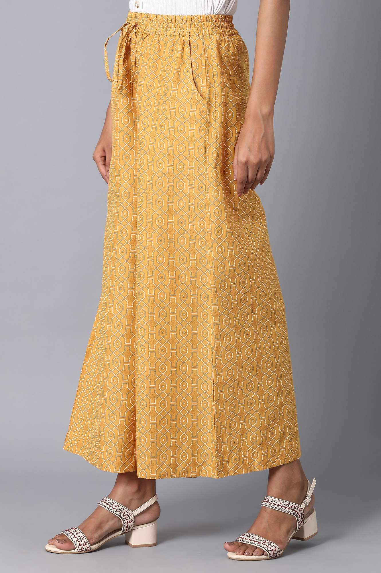 Elleven Women's Mustard Geometric Printed Straight-fit Cotton Palazzo with Drawstring - Image 3
