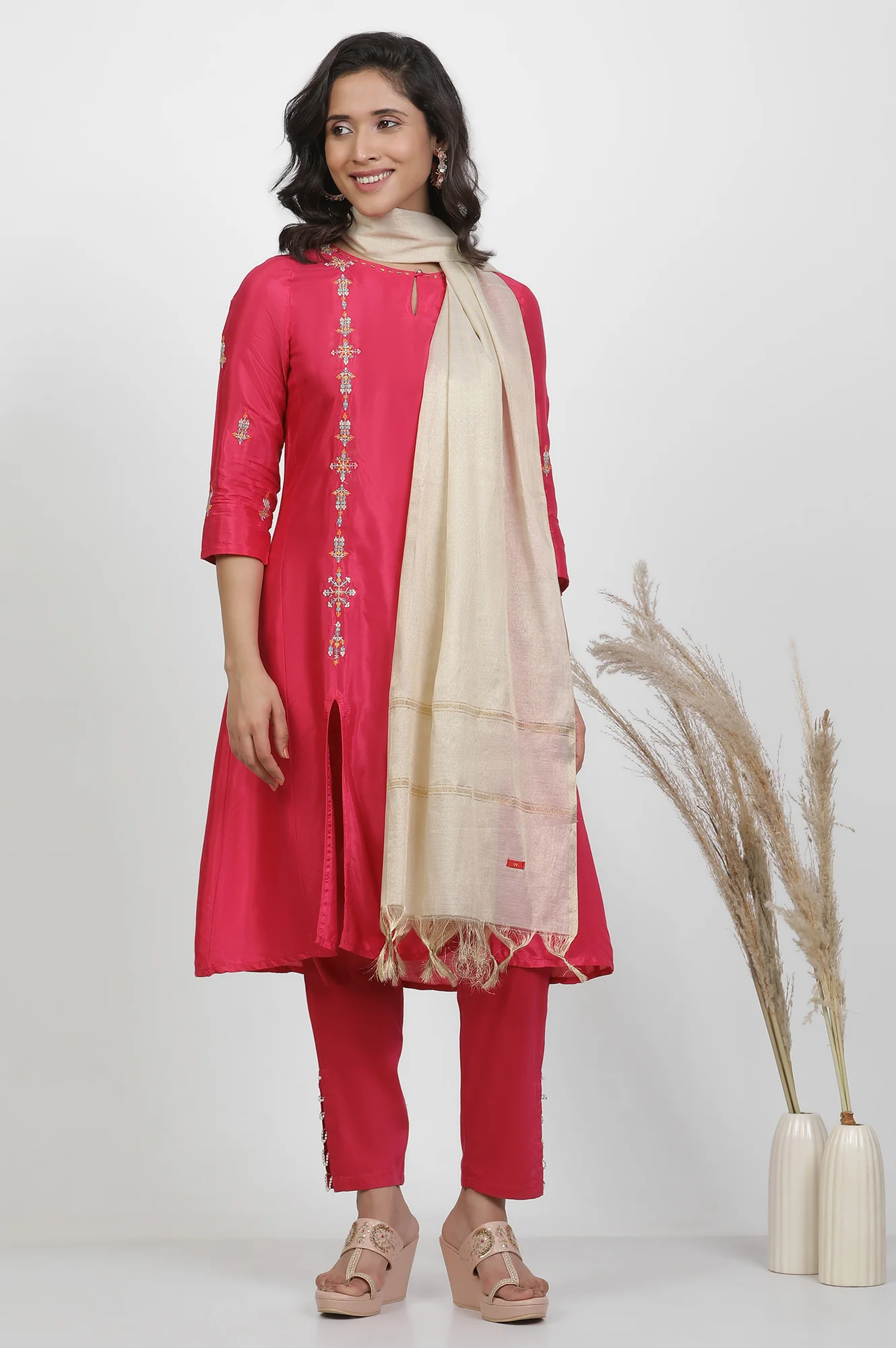 Golden Cotton Zari Dupatta - Image 3