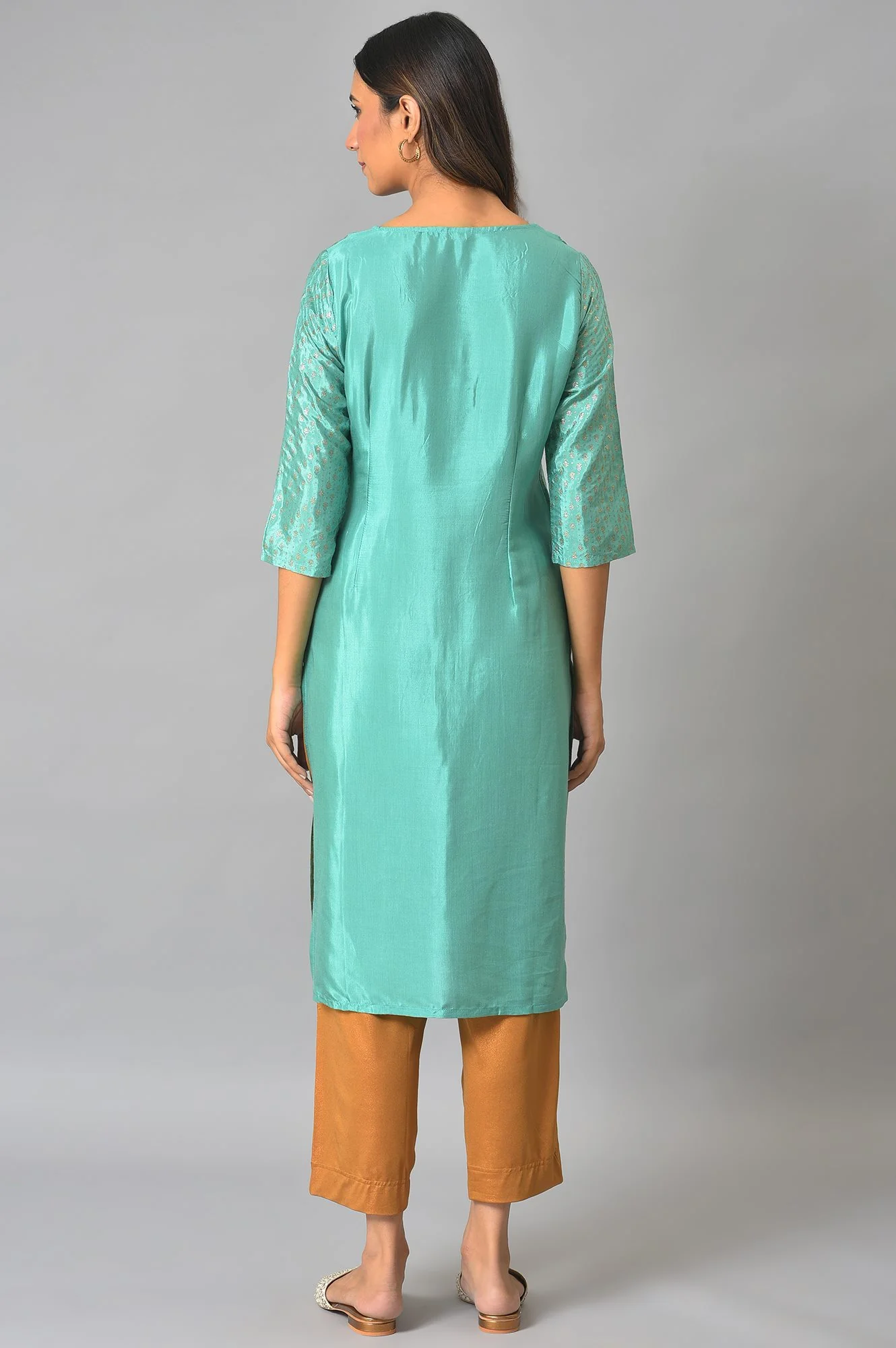 Green And Ecru Mock Layered Printed Plus Size kurta - Image 2