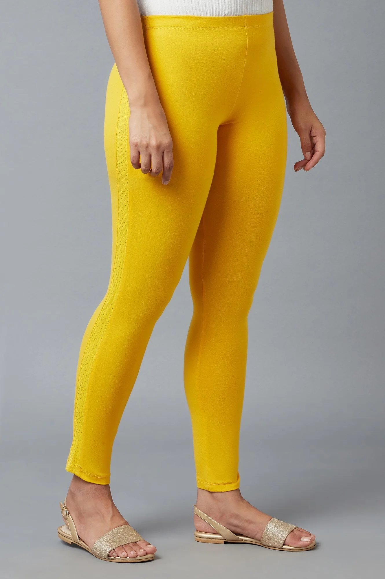 Elleven Women's Yellow Solid Skinny Fit Cotton Tights With Elasticated Waist - Image 4