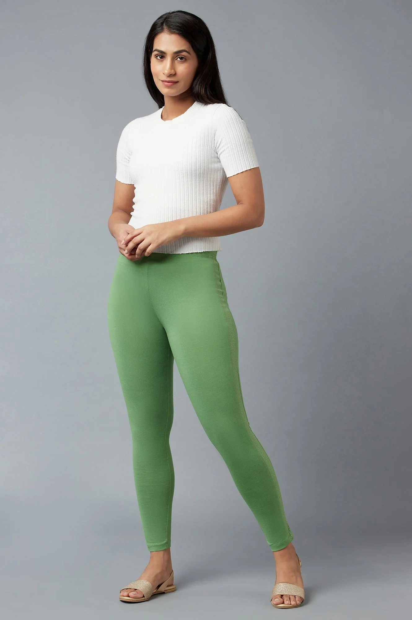 Elleven Women's Green Solid Skinny Cotton Tights With Elasticated Waist - Image 5